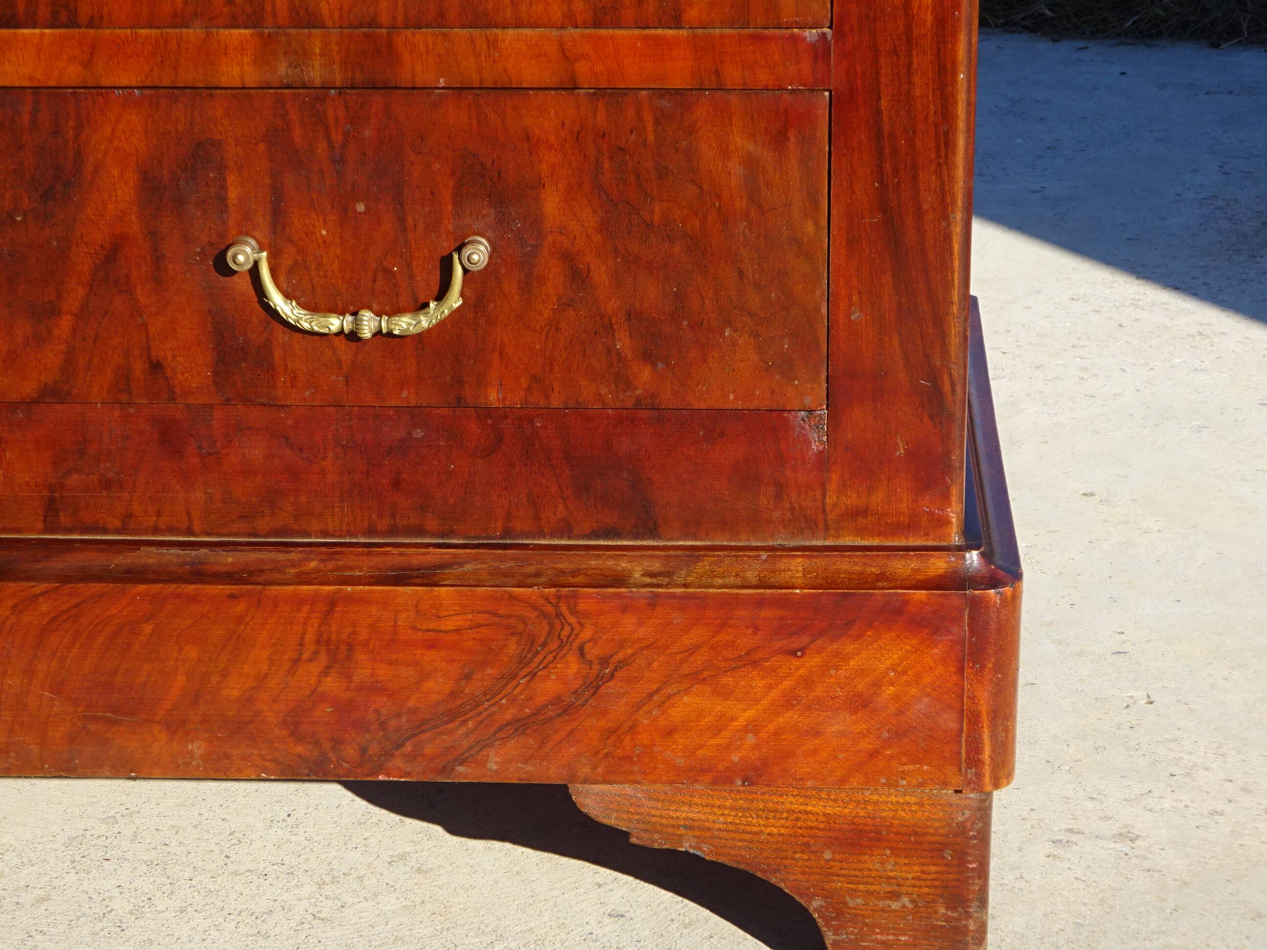 Commode en acajou et marbre blanc époque Restauration