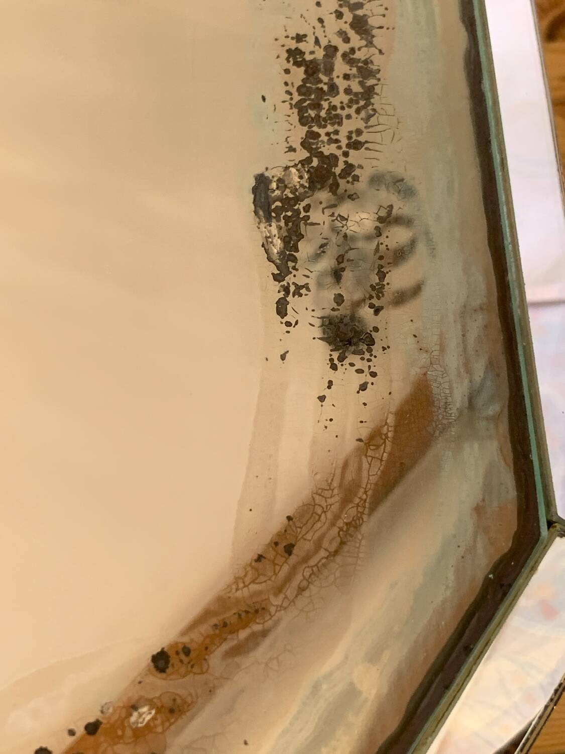 Octagonal mirror