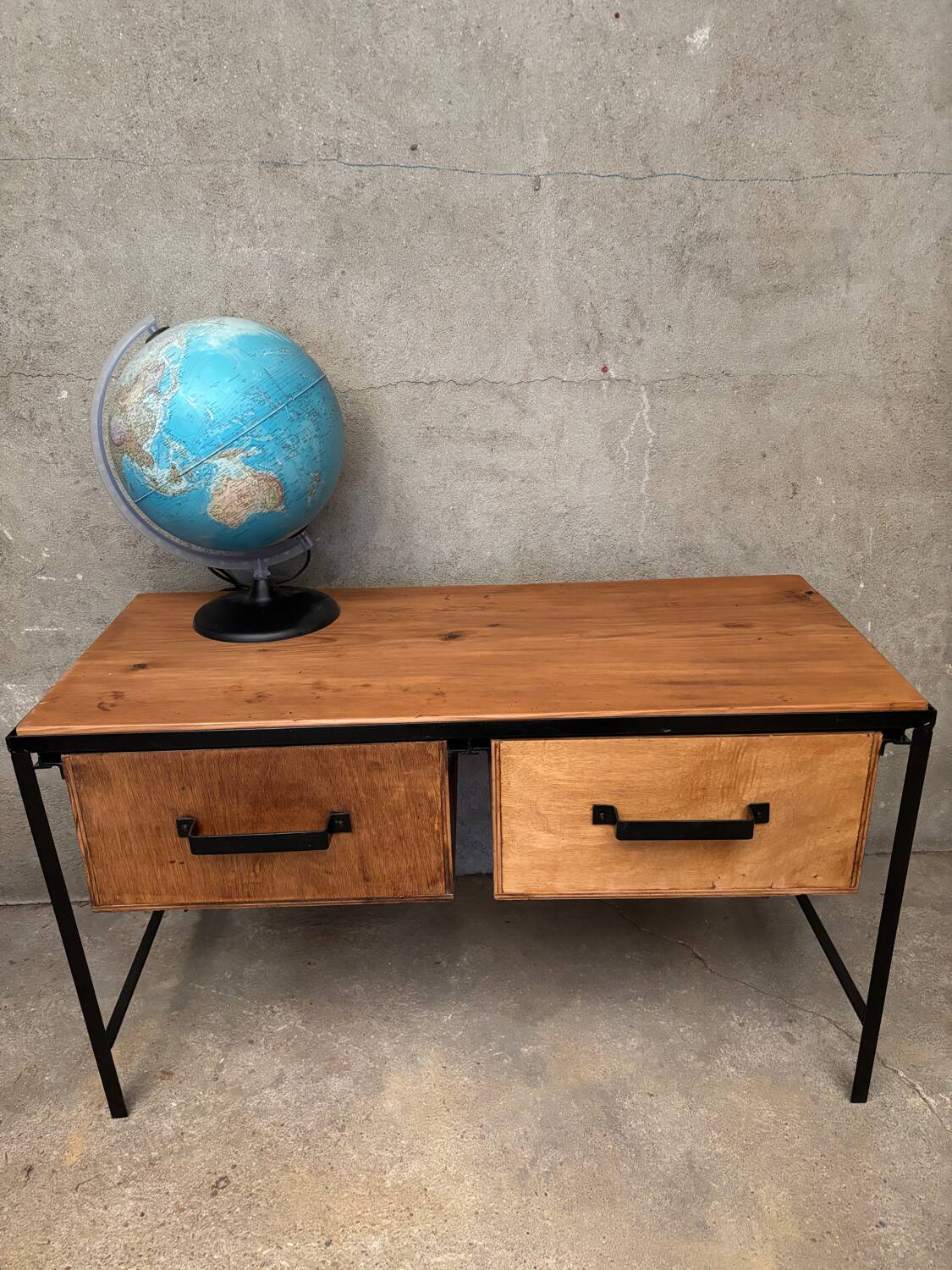 Industrial coffee table / console