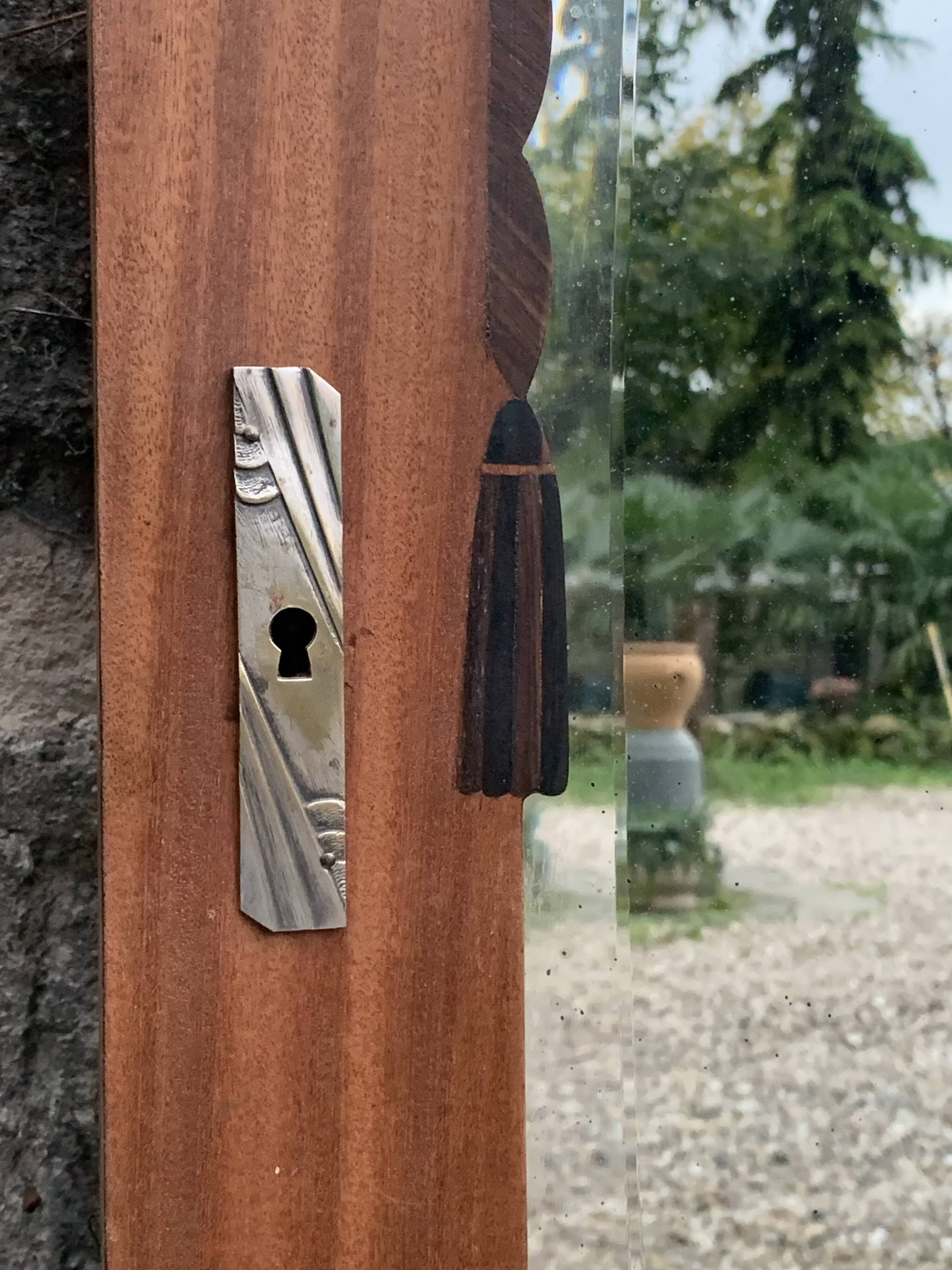 Beveled oval mirror on art deco door Mahogany 79x162