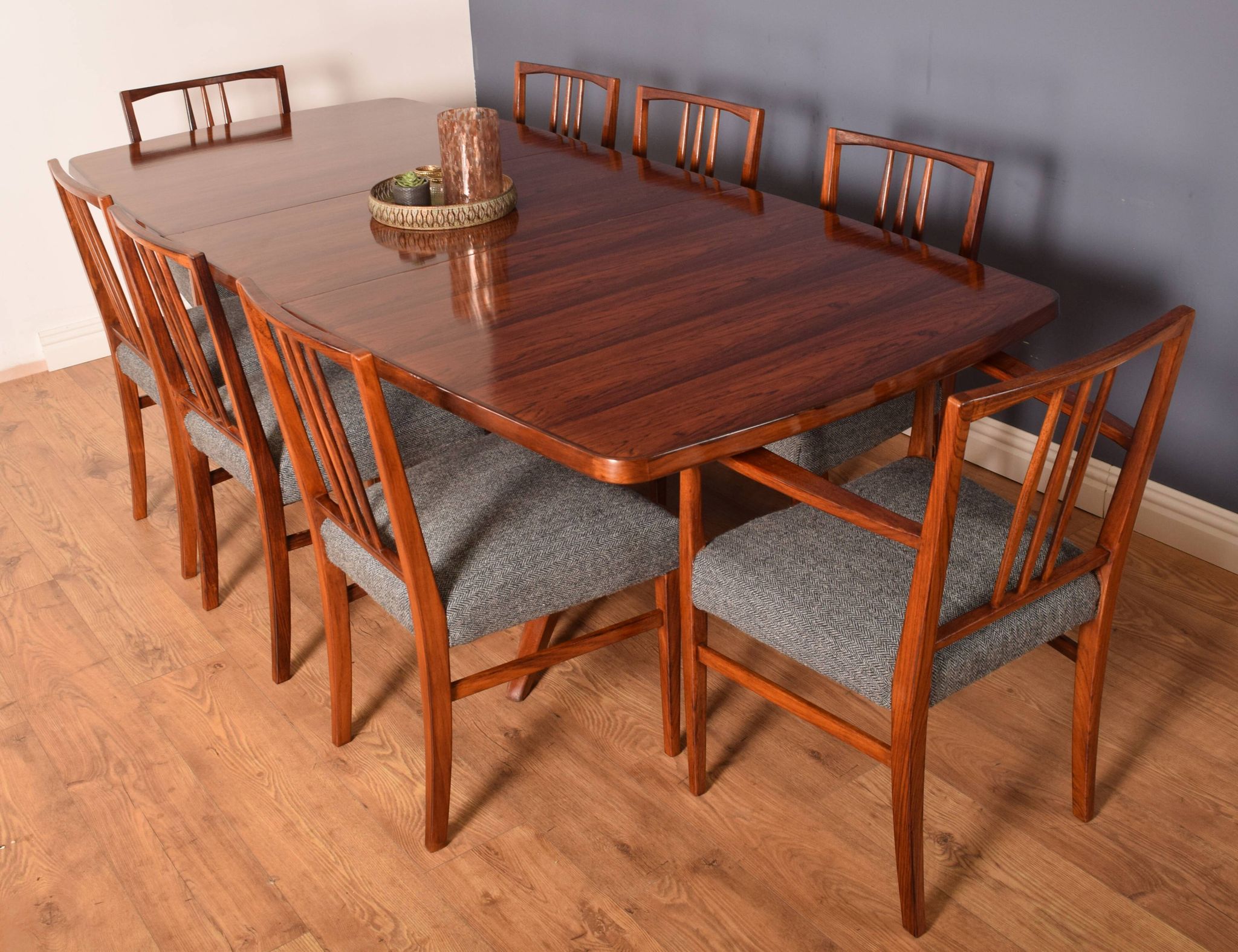 Dining table and 8 chairs