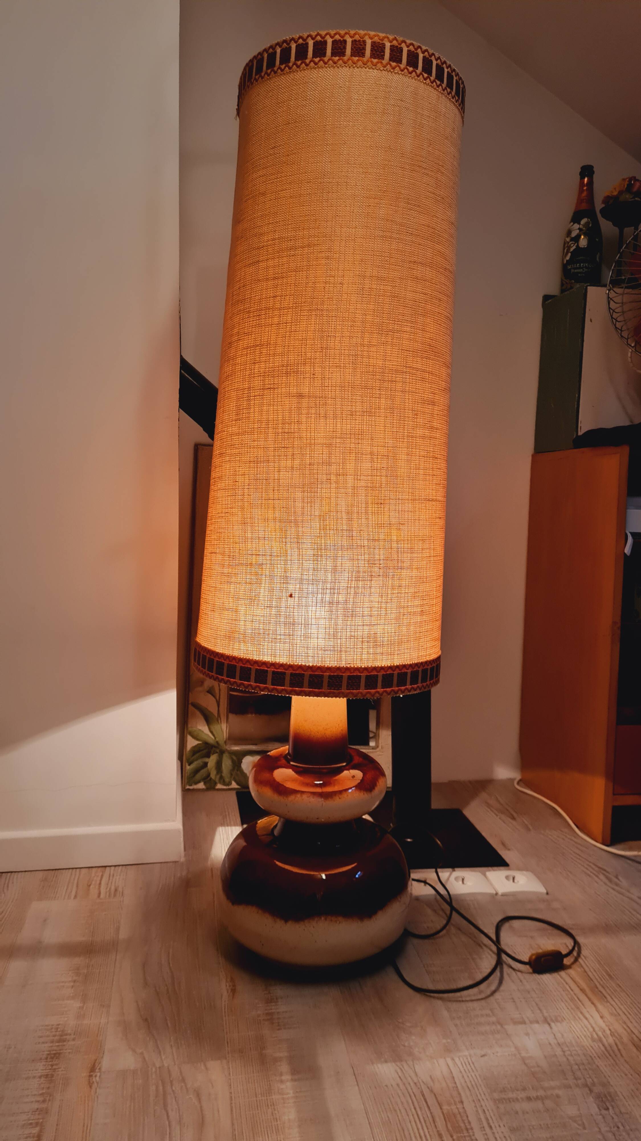Vintage ceramic floor lamp with its lampshade