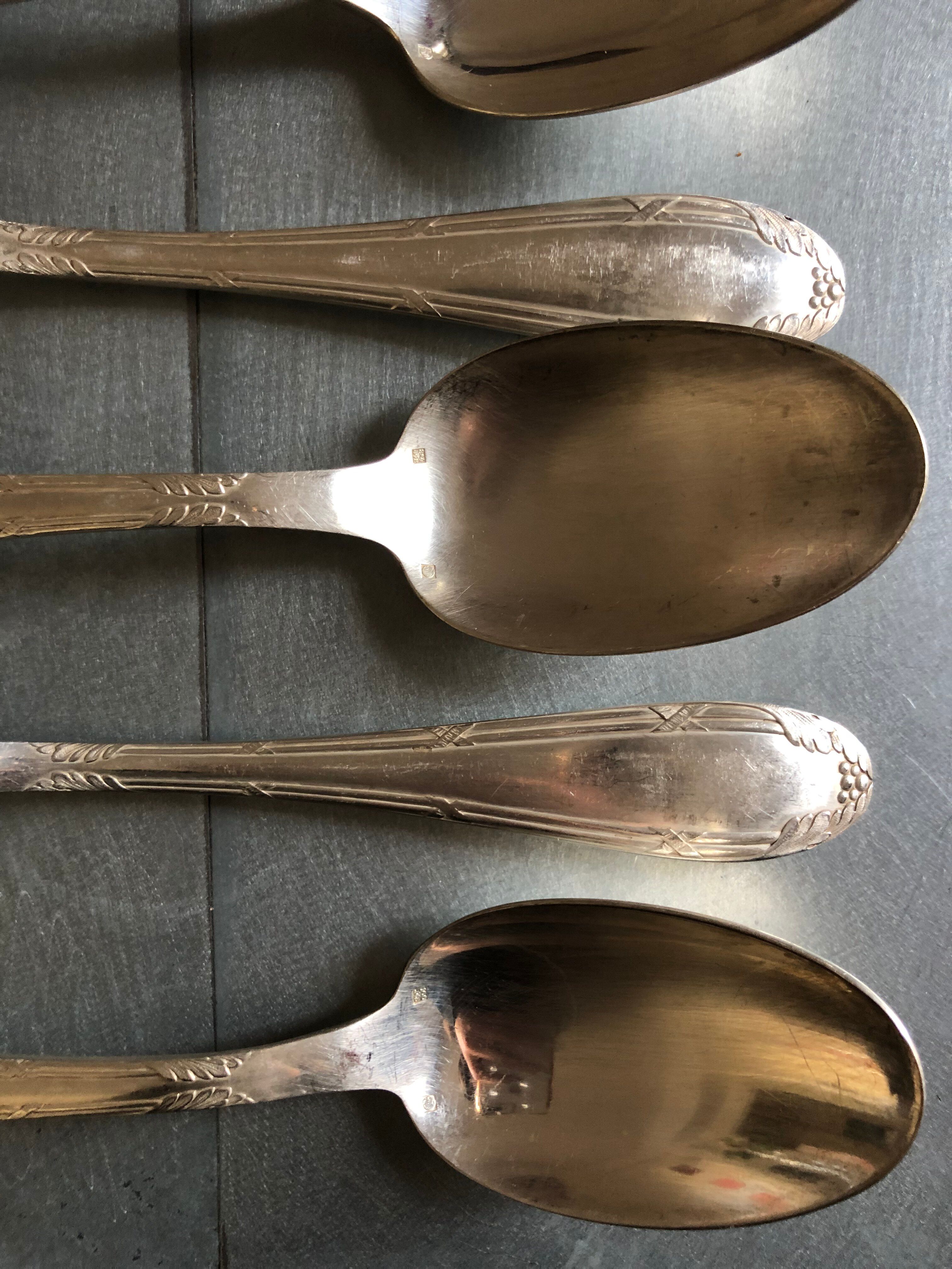 Batch of silver metal tablespoons