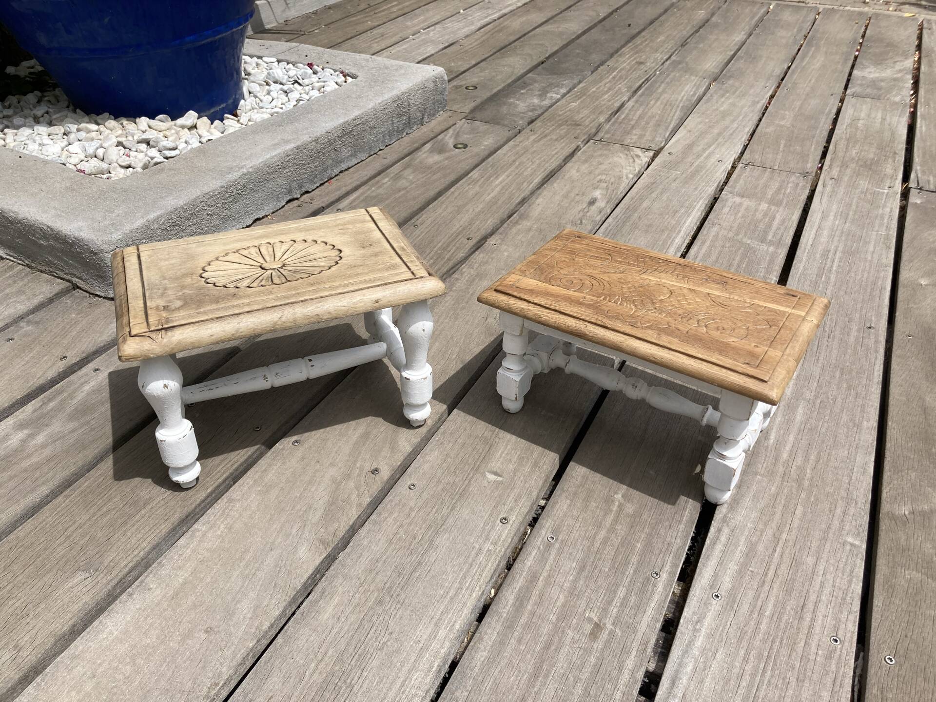 Lot de 2 petits tabourets relookes maison de campagne