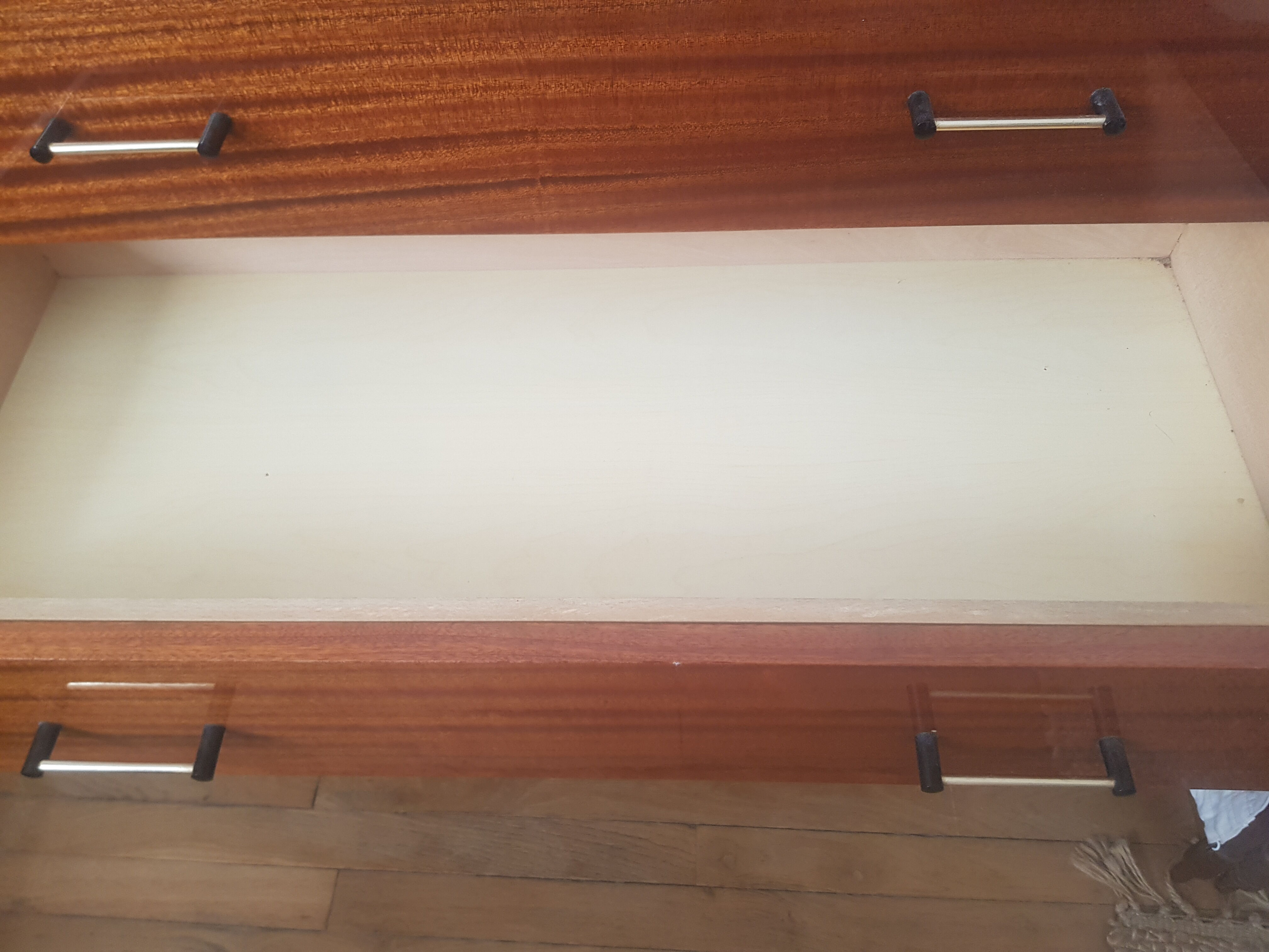 60s chest of drawers