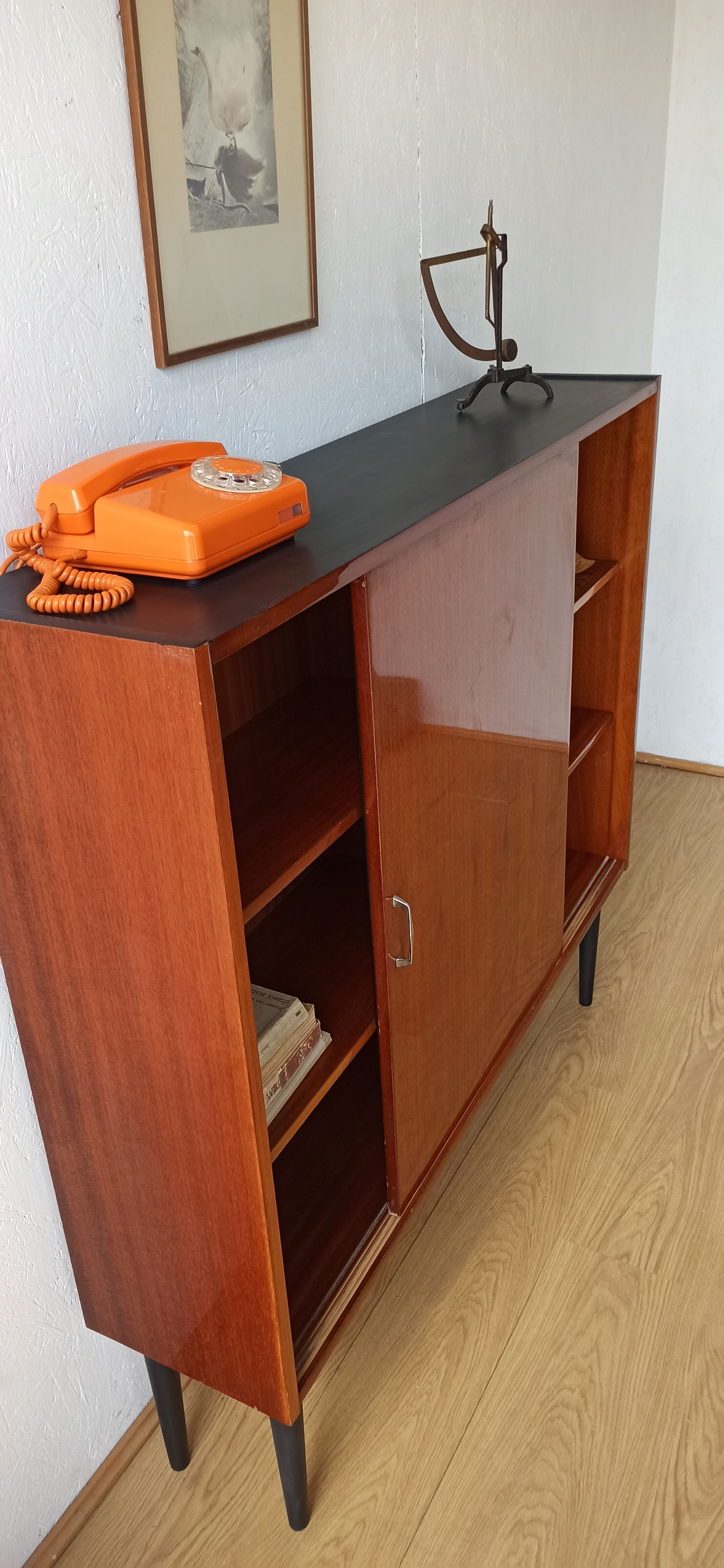 Bookcase of the 1970 .