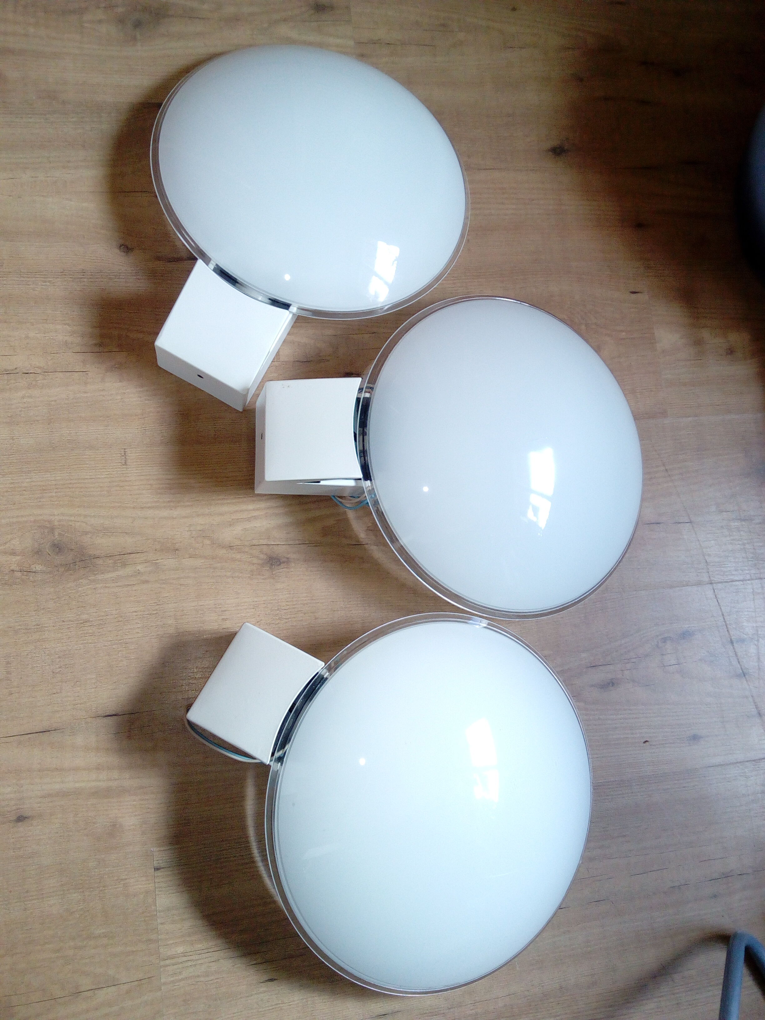 Vintage opaline round wall lamps - 40s/50s