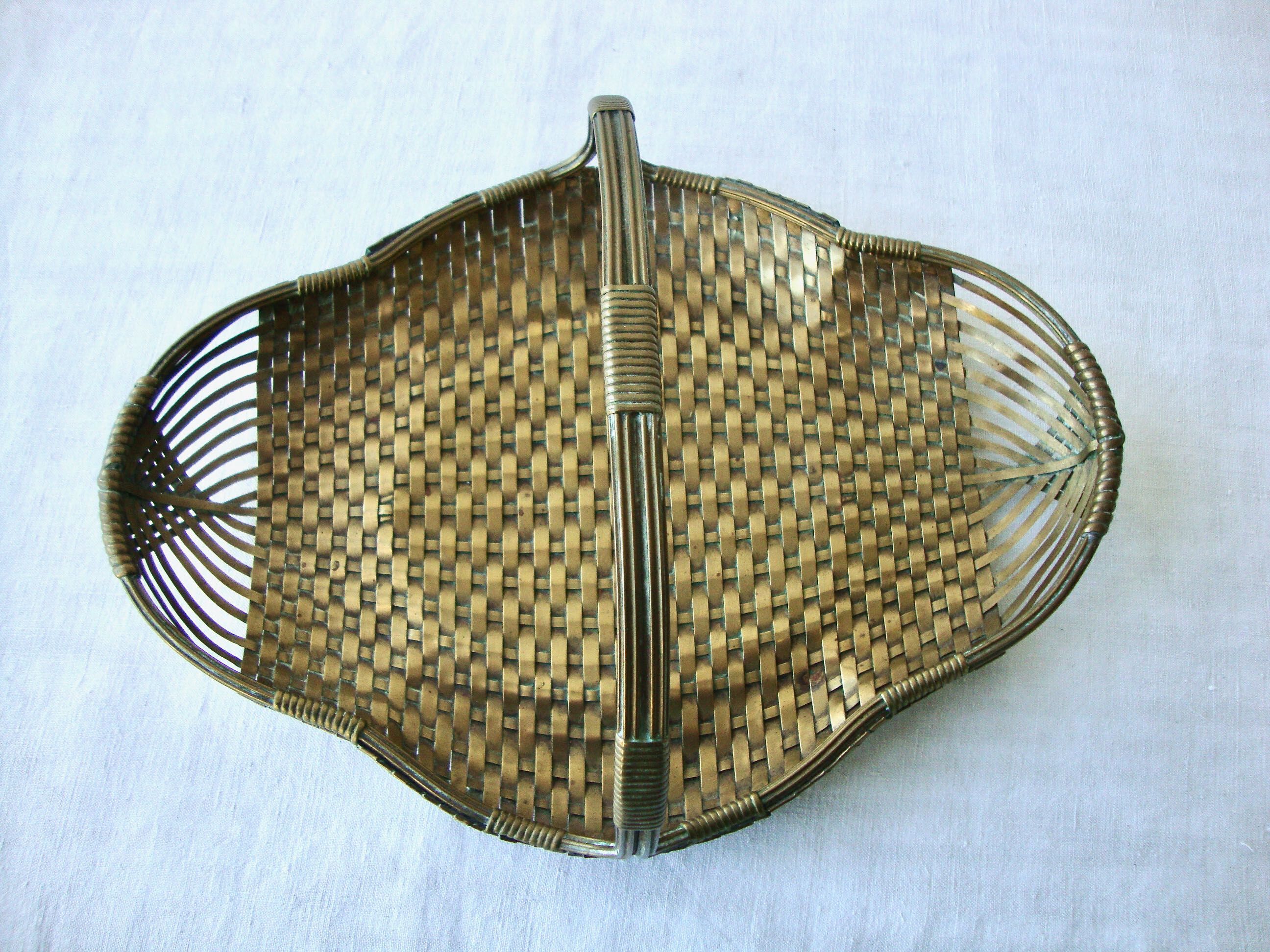 Brass basket or fruit basket