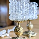 Pair of table lamps with globes (L-0182)