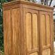 Armoire parisienne