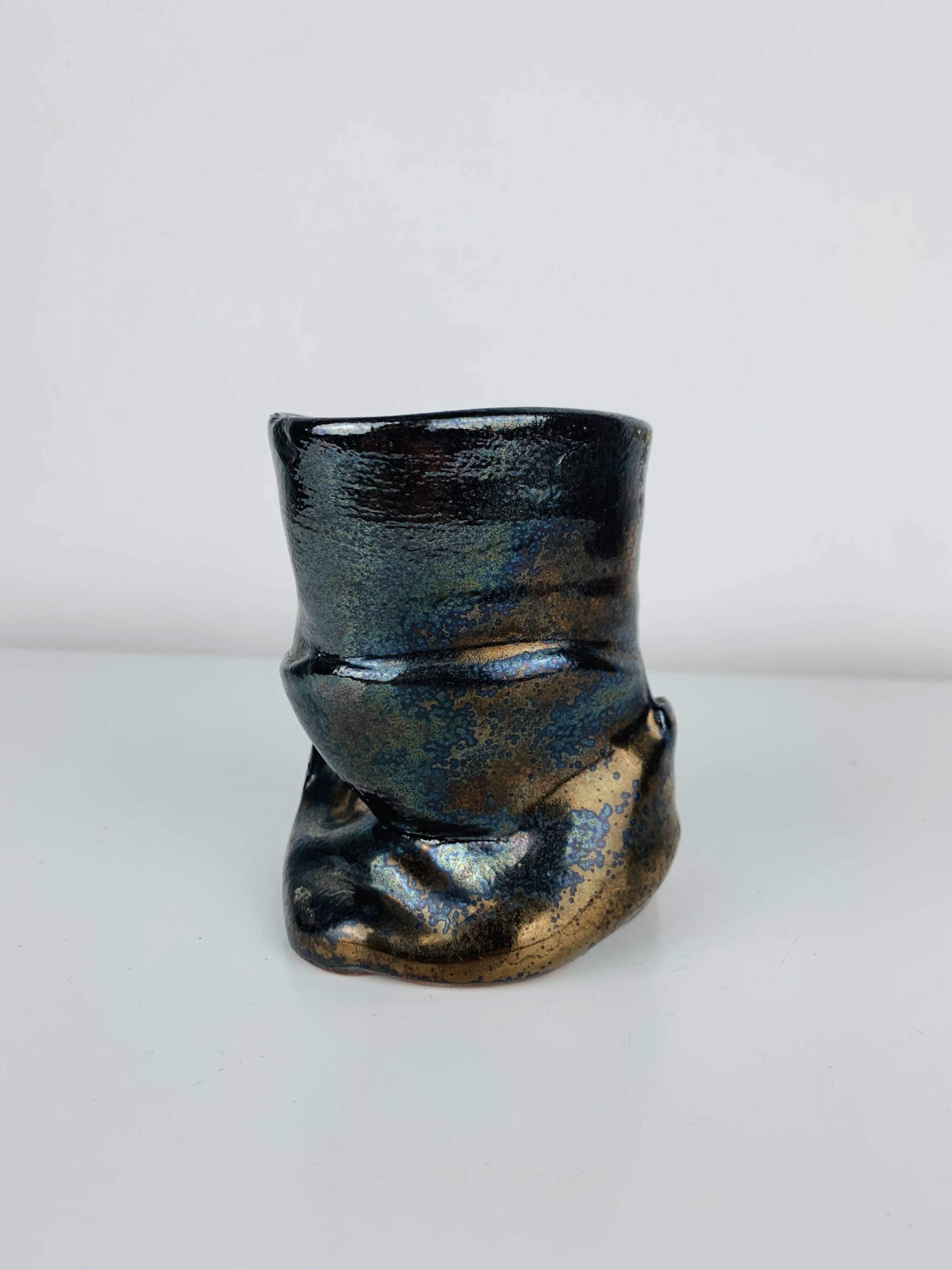 Vase abstrait céramique signé Montalto 1993