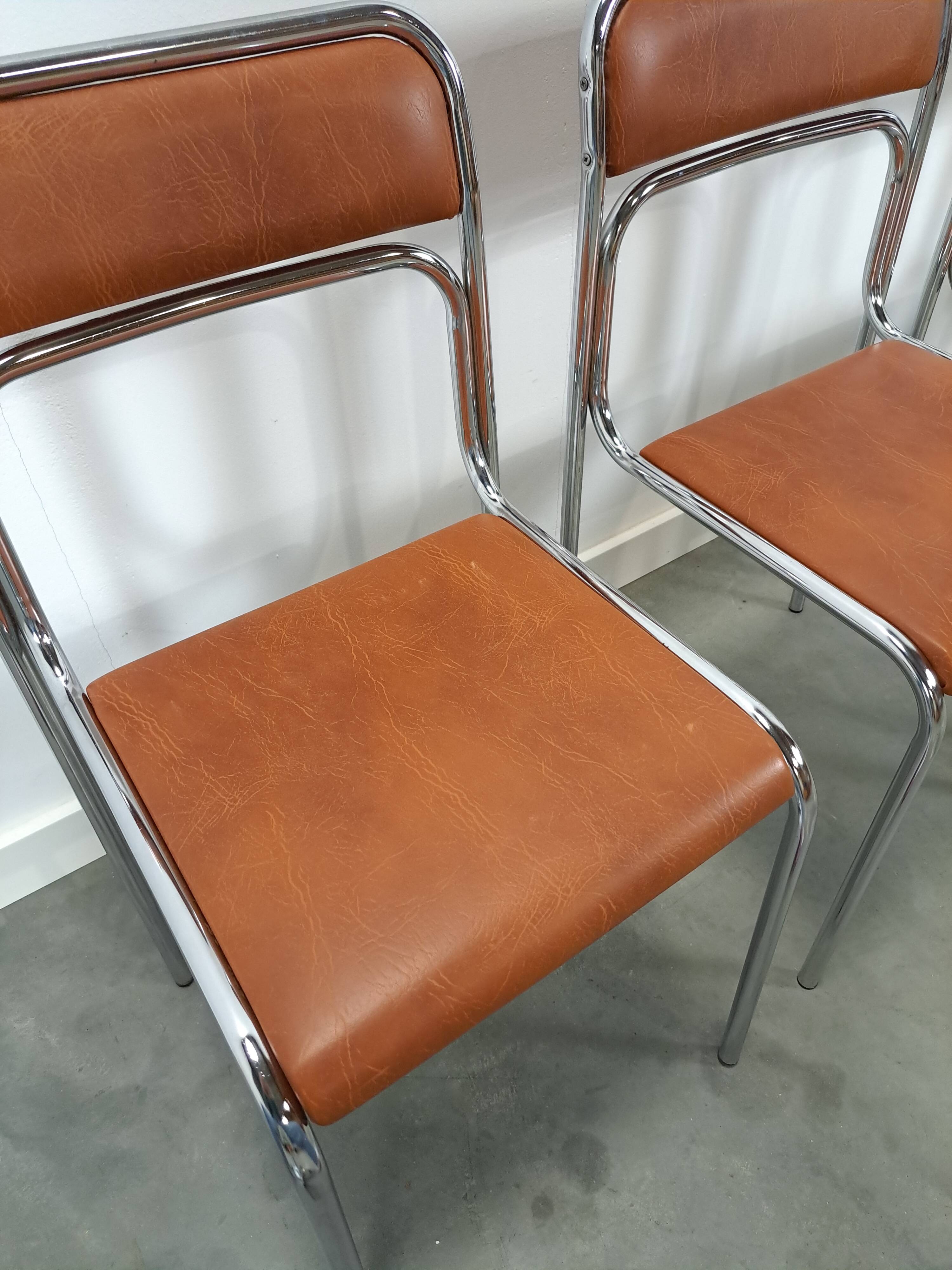 Skai bauhaus chromen Italiaanse buisframe stapelbare stoel