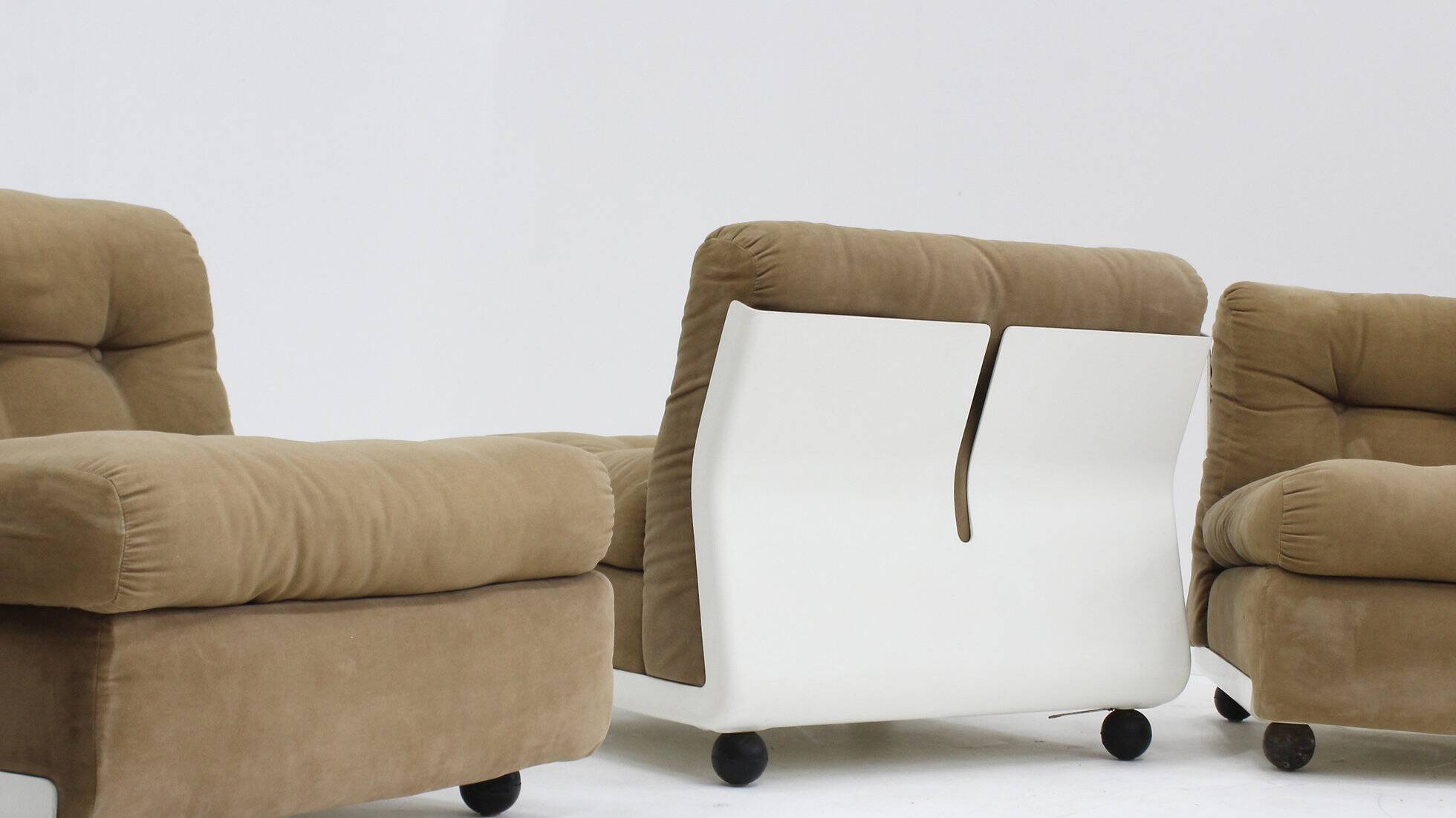 Vintage Amanta lounge chairs by Mario Bellini for C&B Italia, set of 4