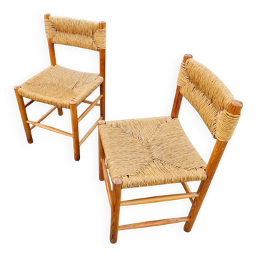 2 chaises de salle à manger en bois de pin tressé / France années 1950