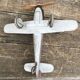 Avion jouet en bois vintage