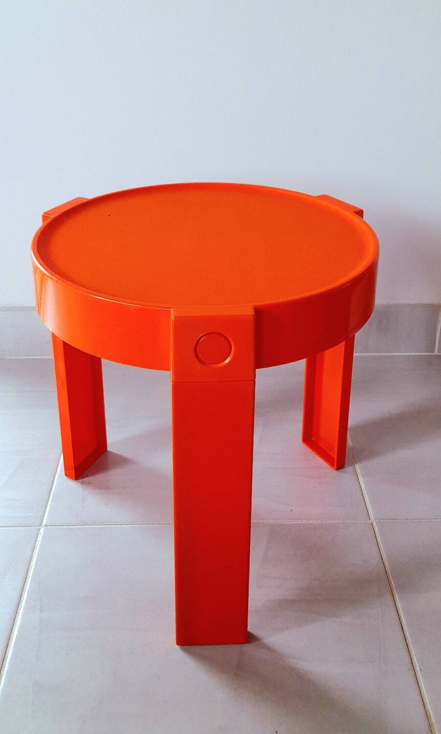 Prisunic orange side table 70s