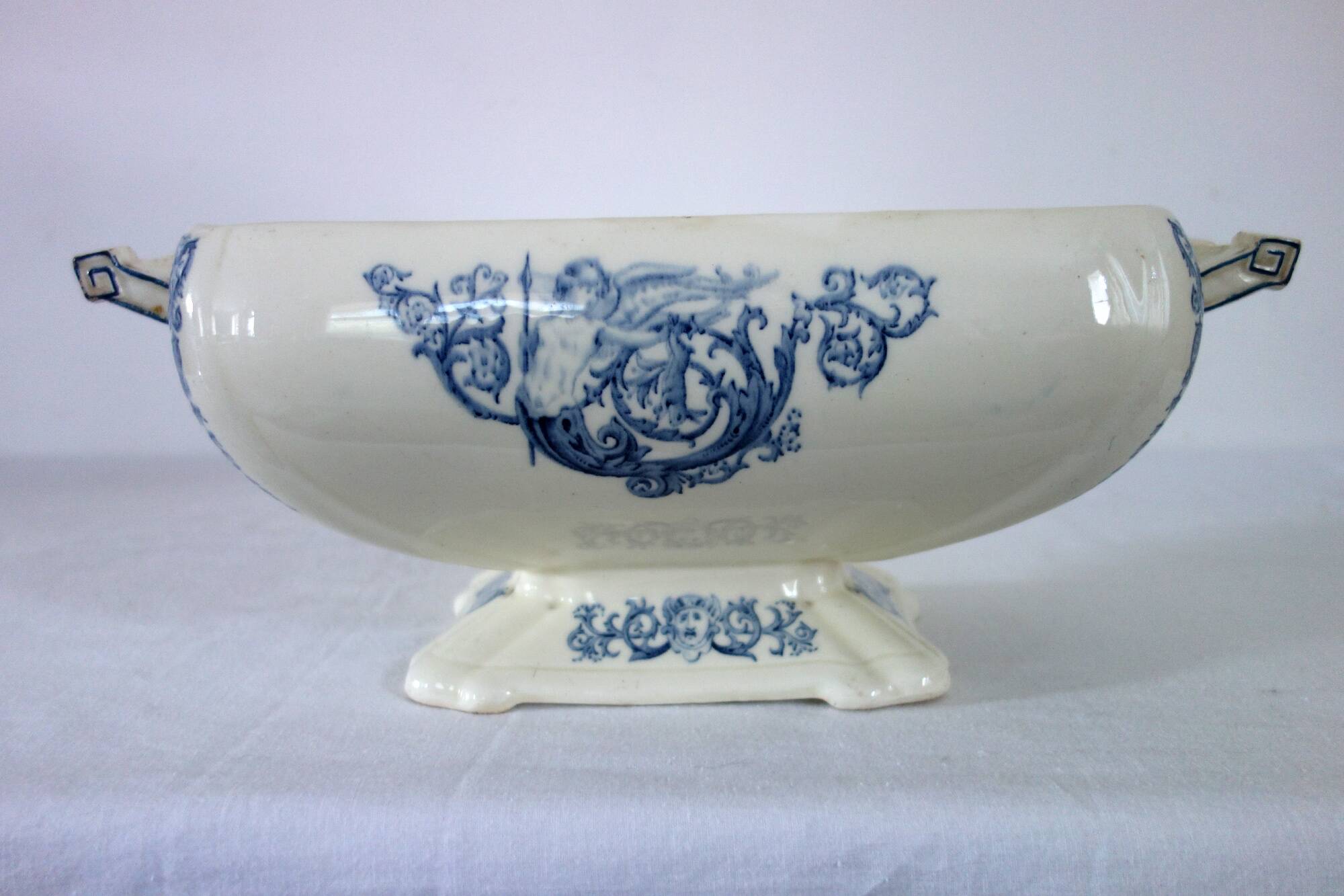 Large Renaissance earthenware tureen from Clairefontaine JS & Cie, 19th century.