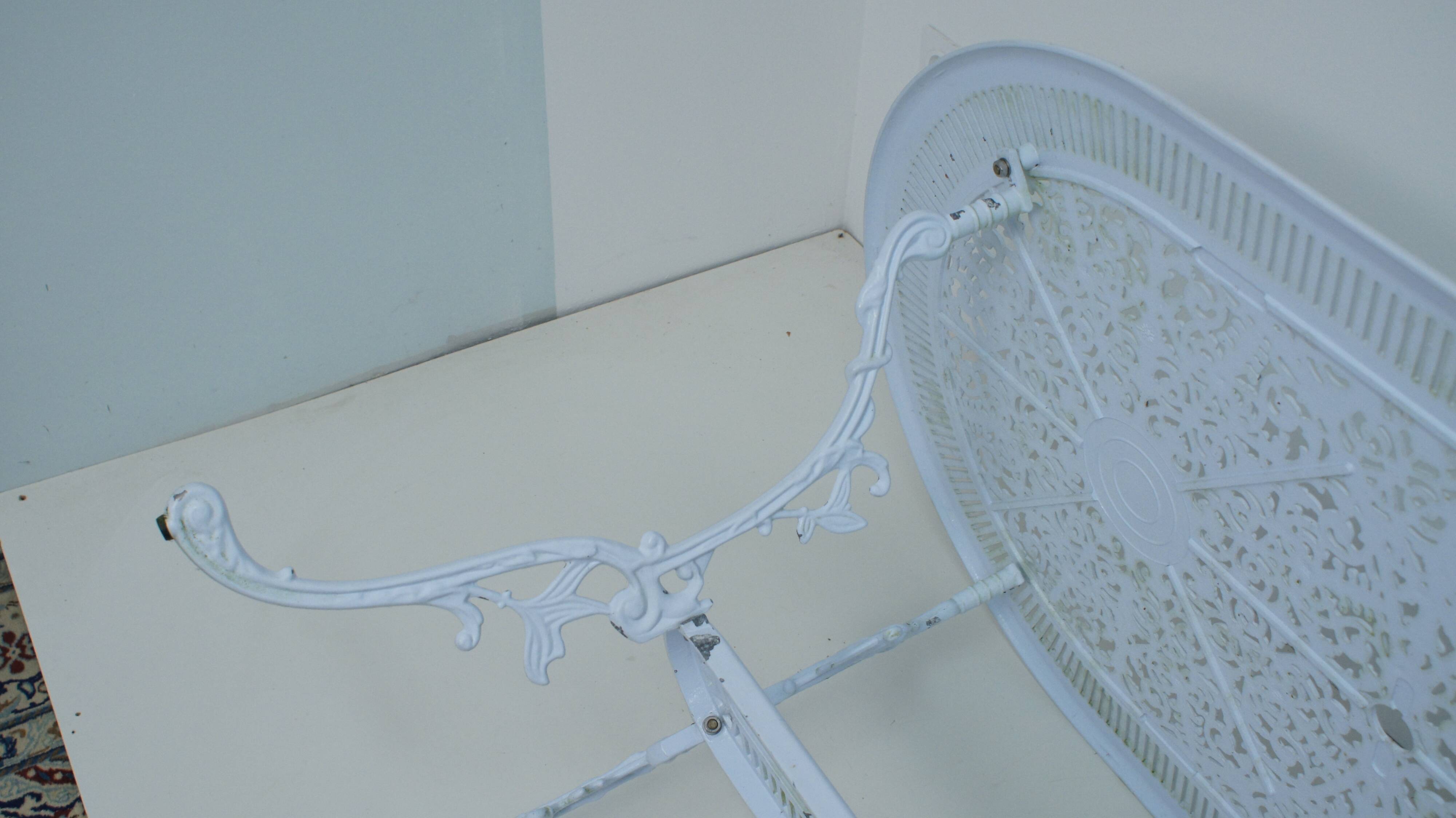 Crafted aluminum garden table