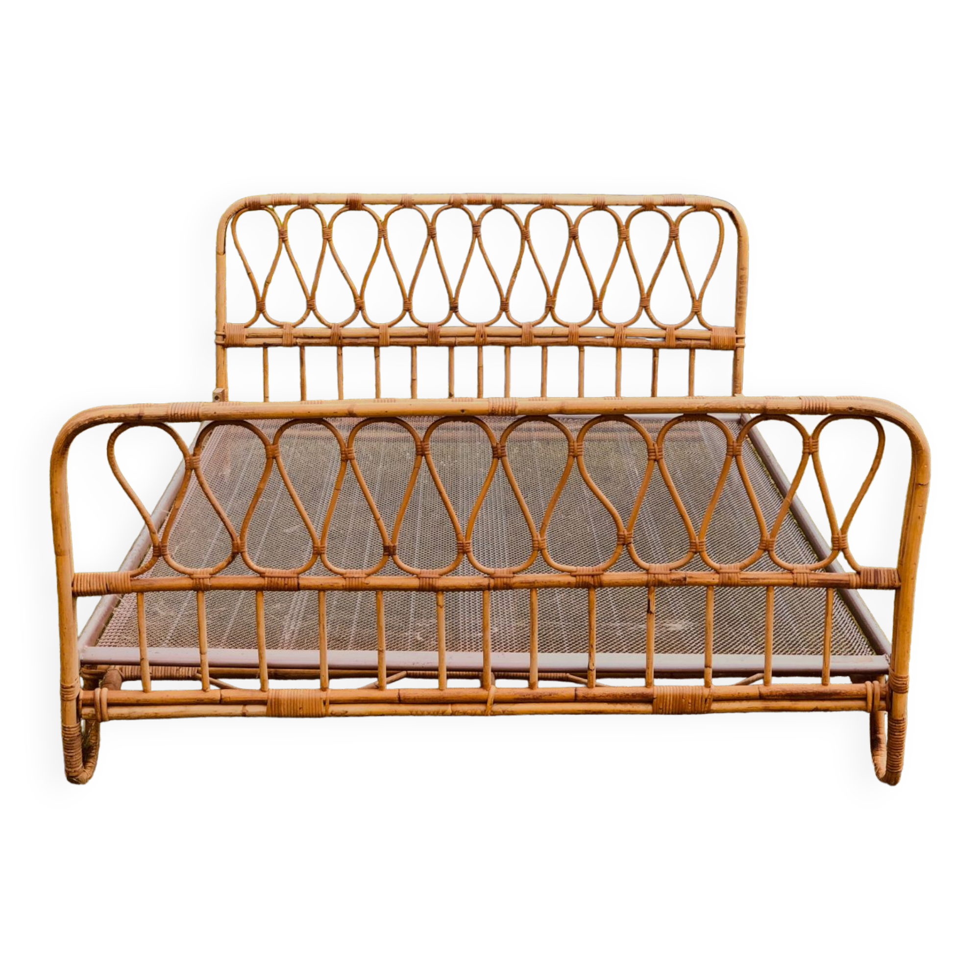 Bamboo bed 60s
