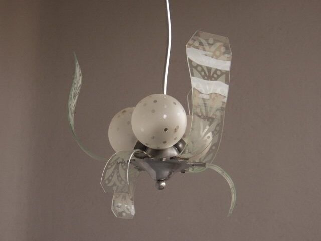 Suspension design 1970 to glass slide