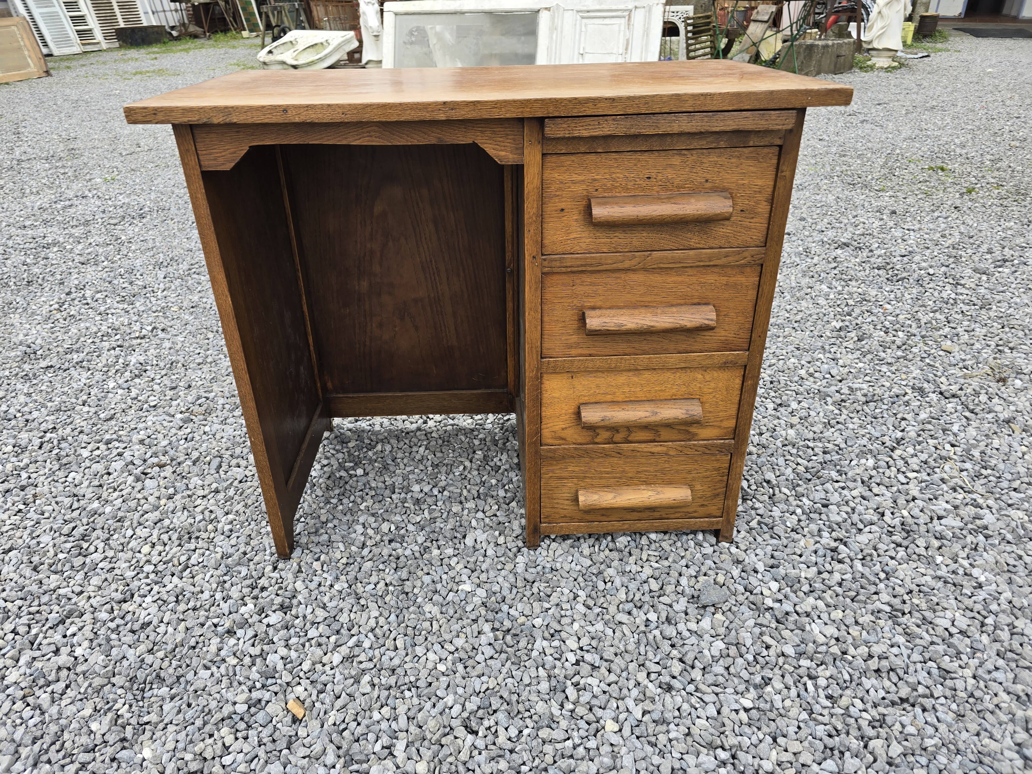 Oak children's desk with drawers