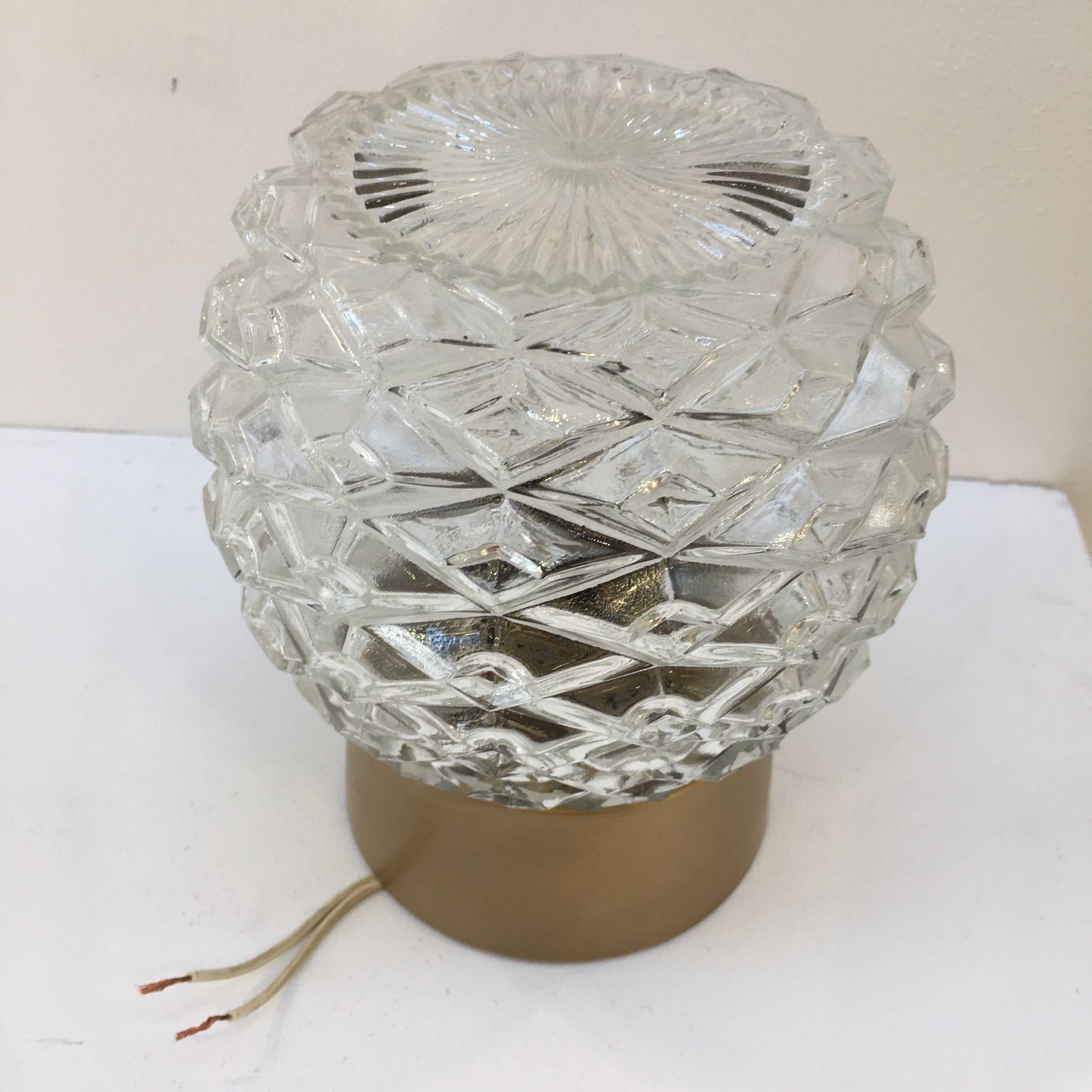 Molded glass wall lamp