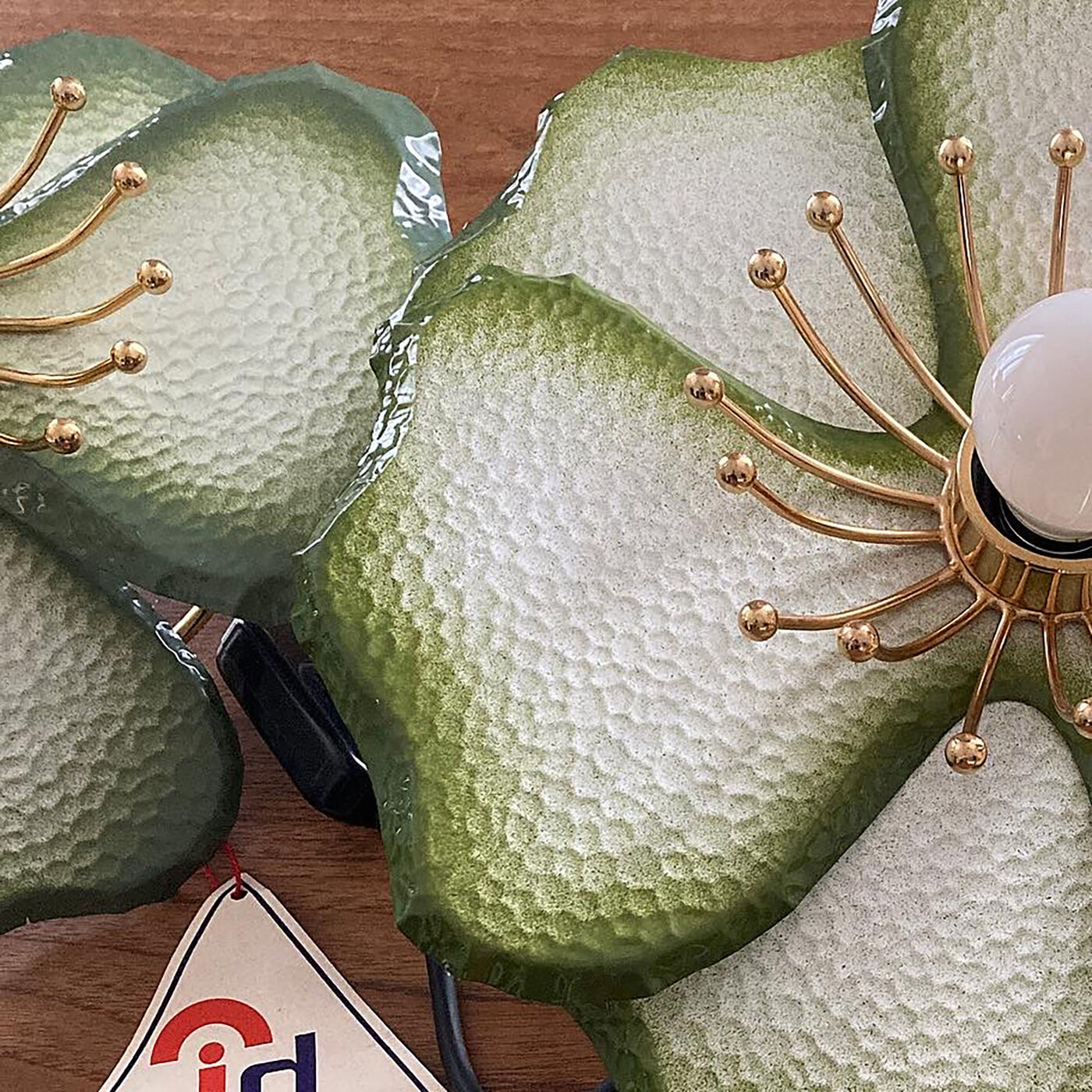 Metal floral lamp to pose La Samaritaine 1970