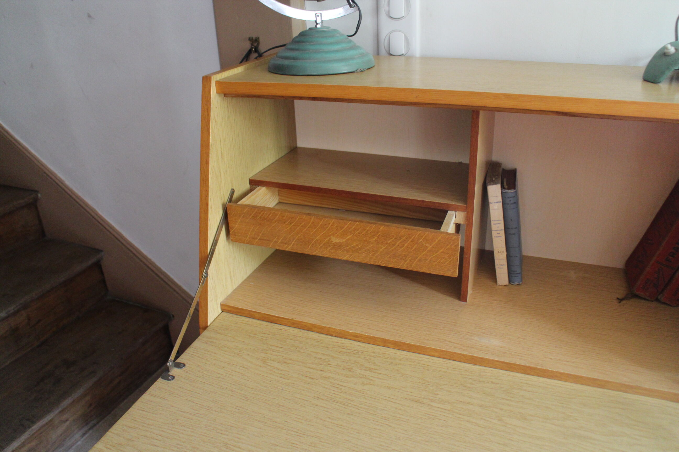 Vintage scriban dresser