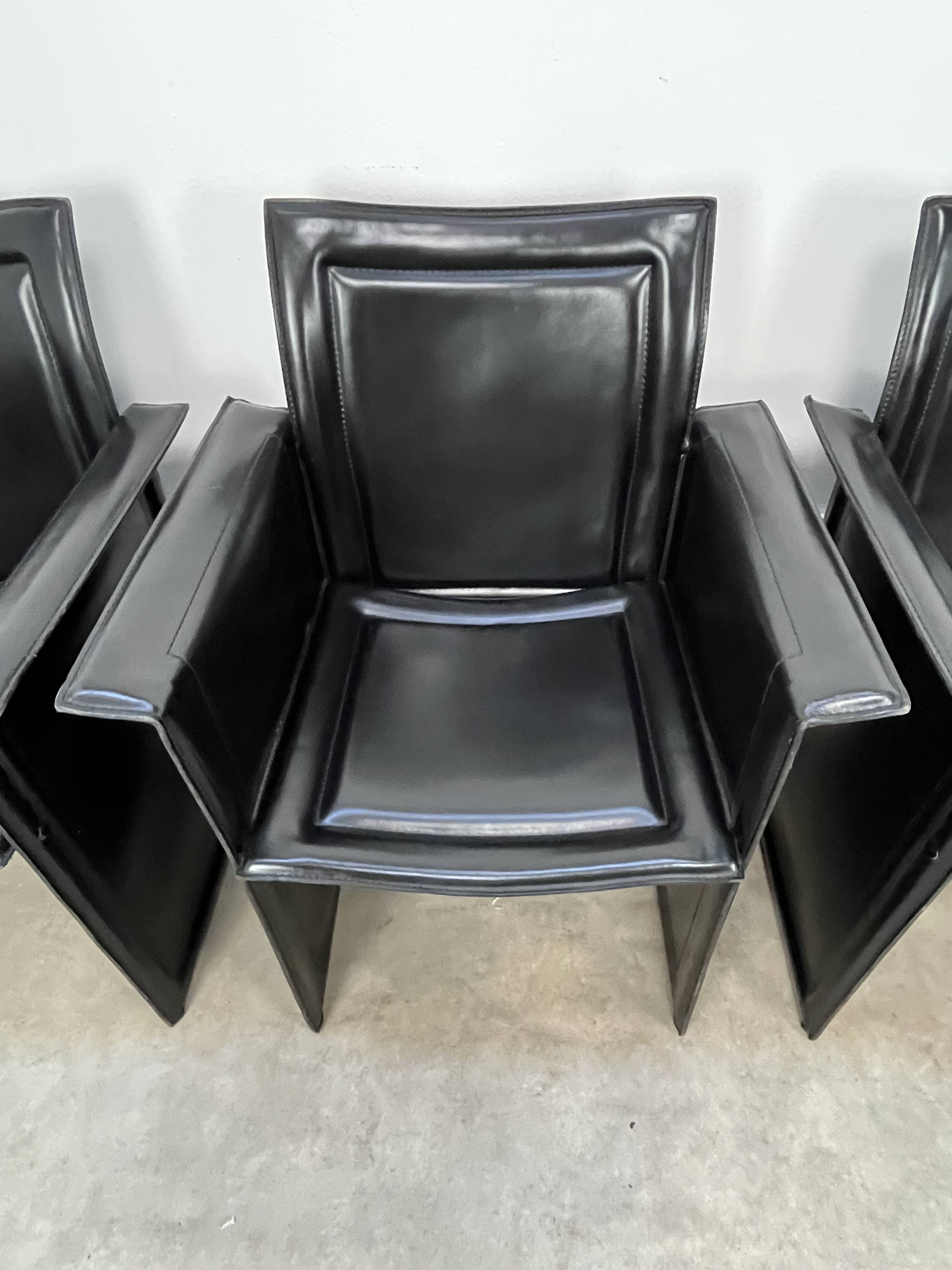 8 style Korium leather chairs in the style of Matteo Grassi