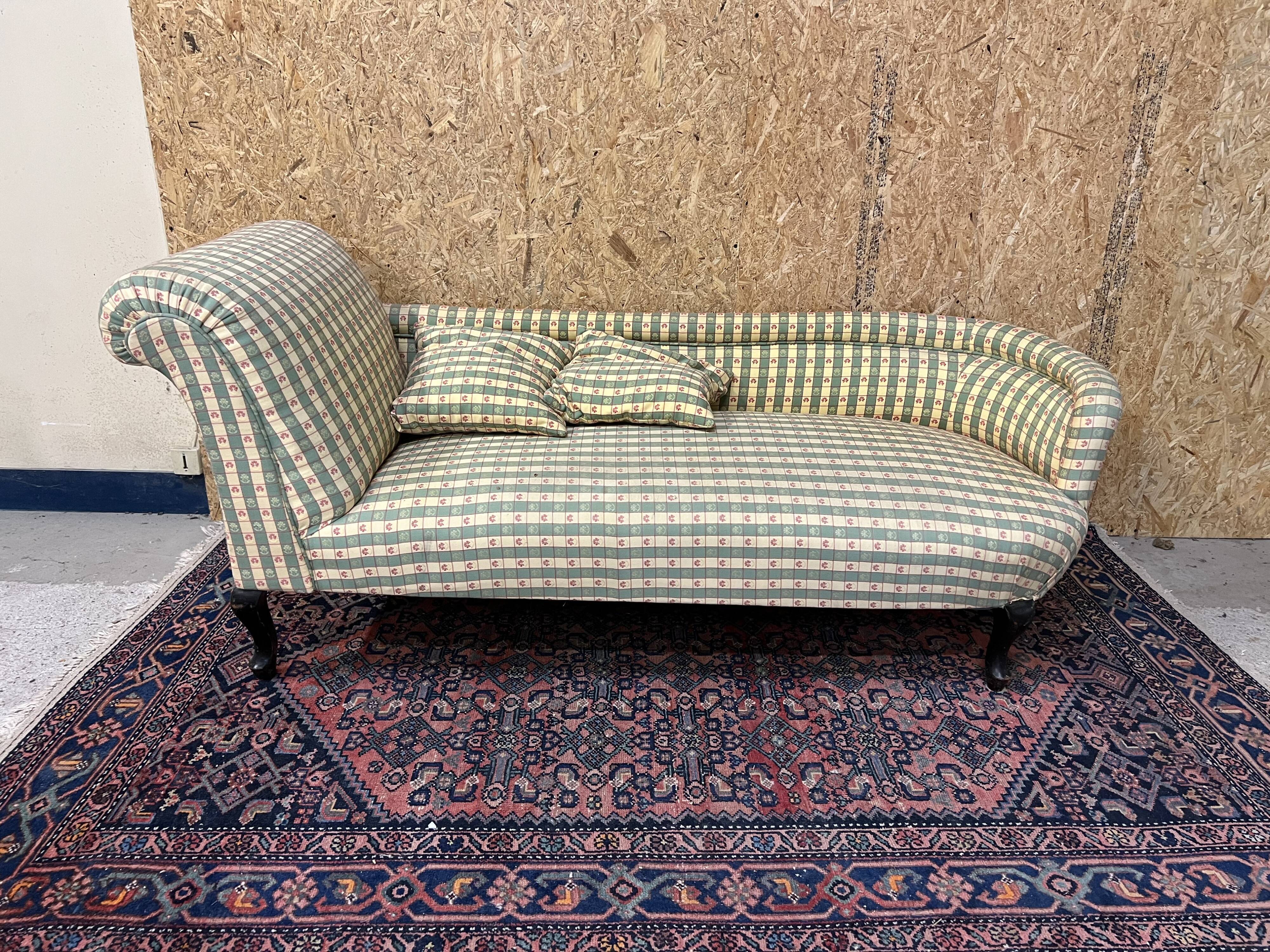 pretty old daybed, late nineteenth century, Napoleon III