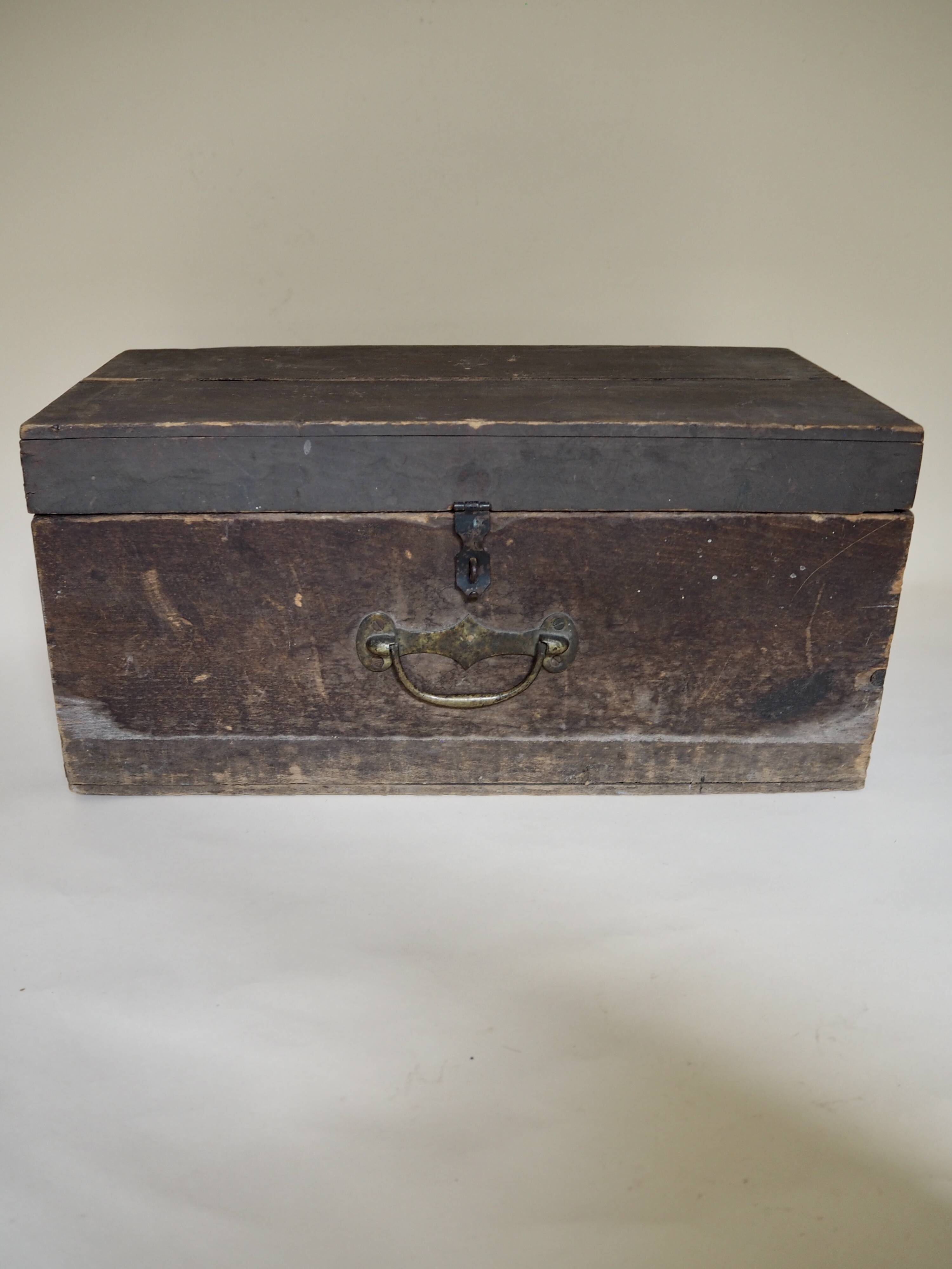 Old wooden workshop box from 1950