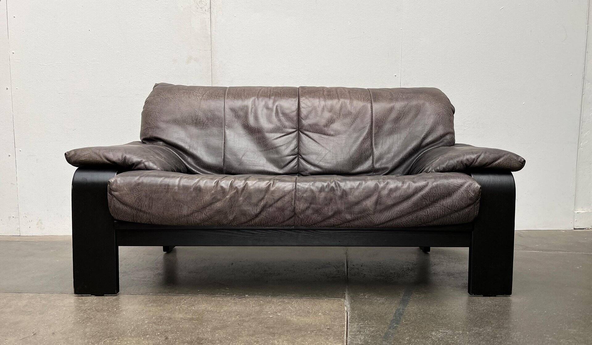 Brutalist German postmodern lounge chairs and sofa by Rolf Benz for Musterring, 1990s, set of 3.