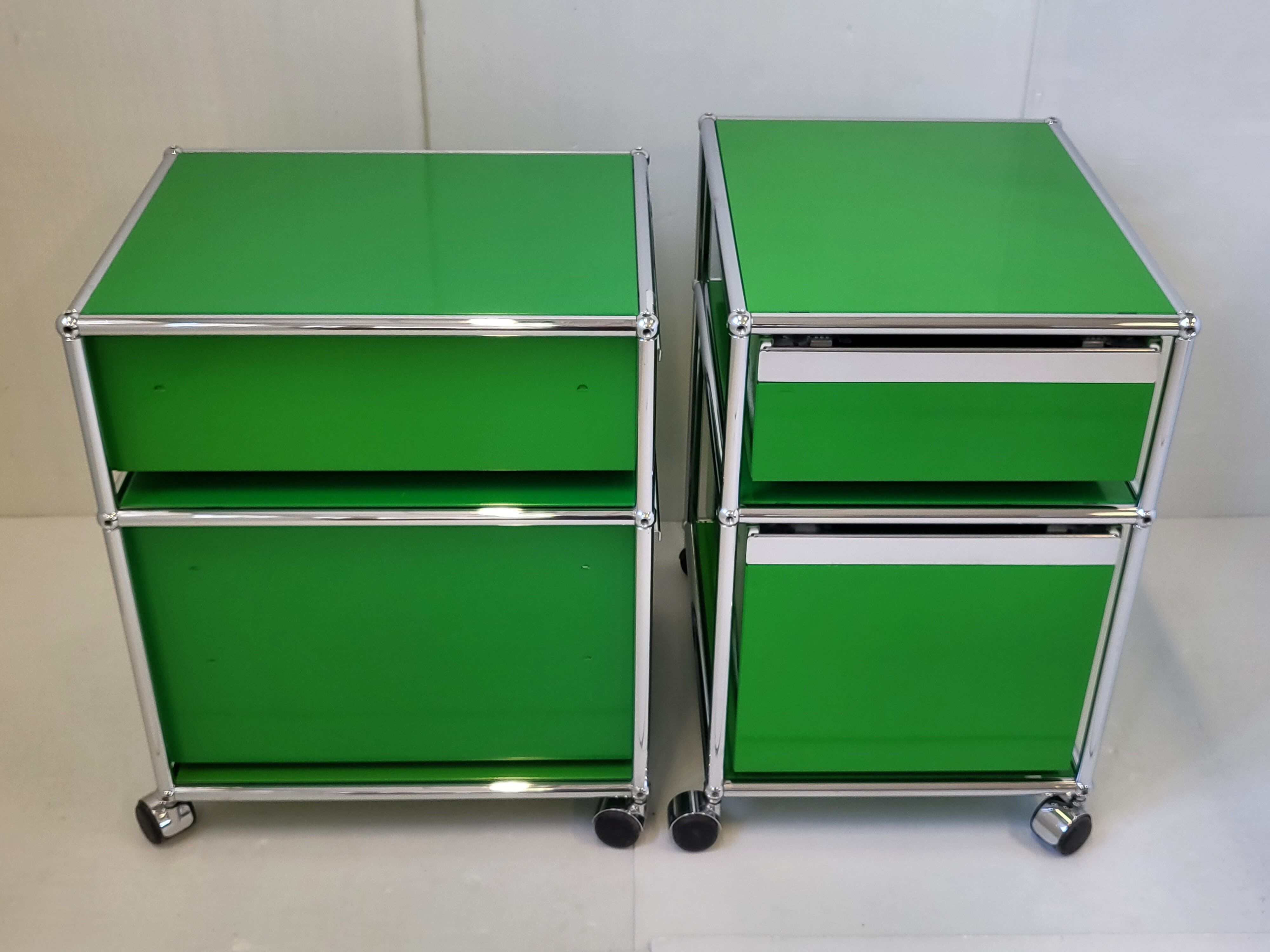 Paire de caissons USM Haller vinatge 1970