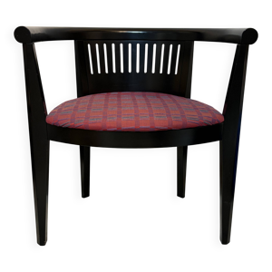 Fauteuil laqué noir