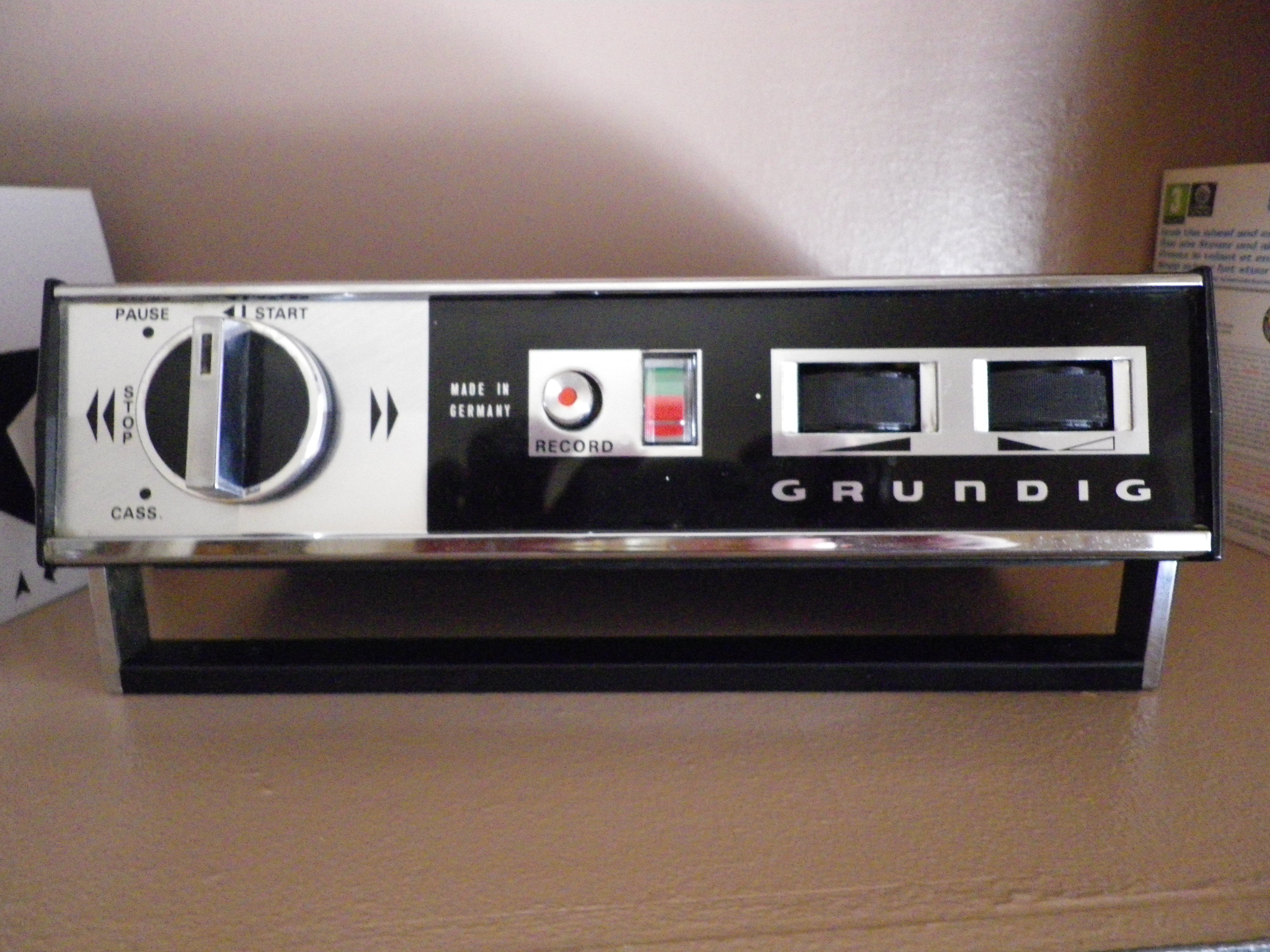 Tape recorder, portable k7