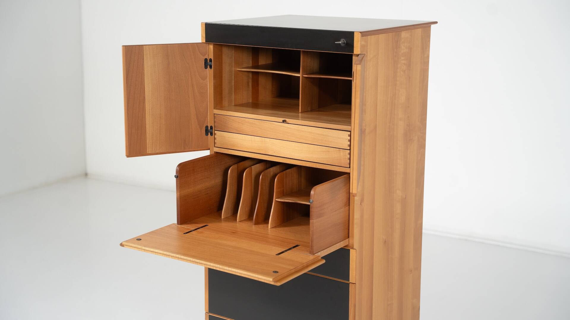 Accademia Secretary by Afra & Tobia Scarpa for Stildomus, Italy, 1970s