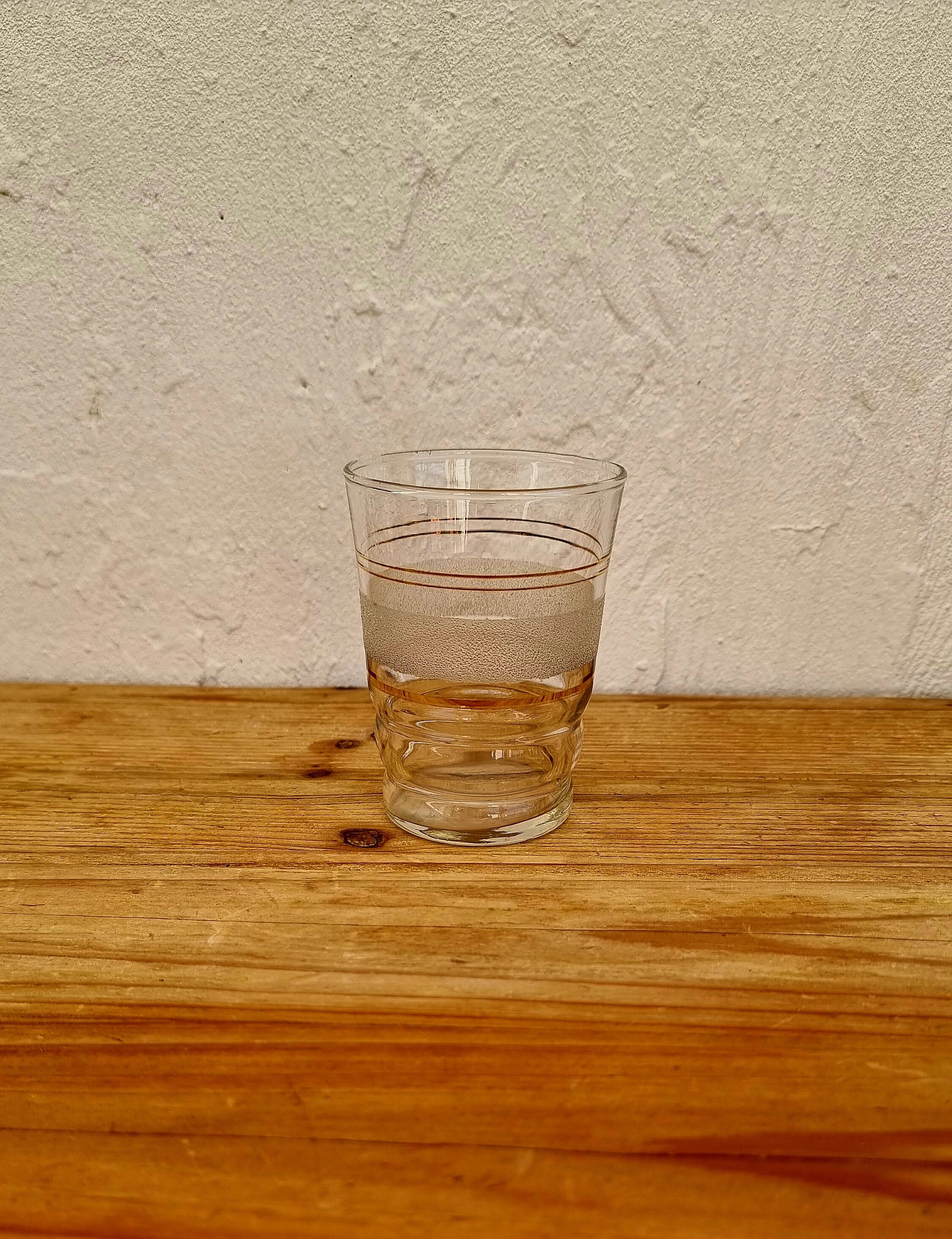 Set of 5 vintage granite glasses