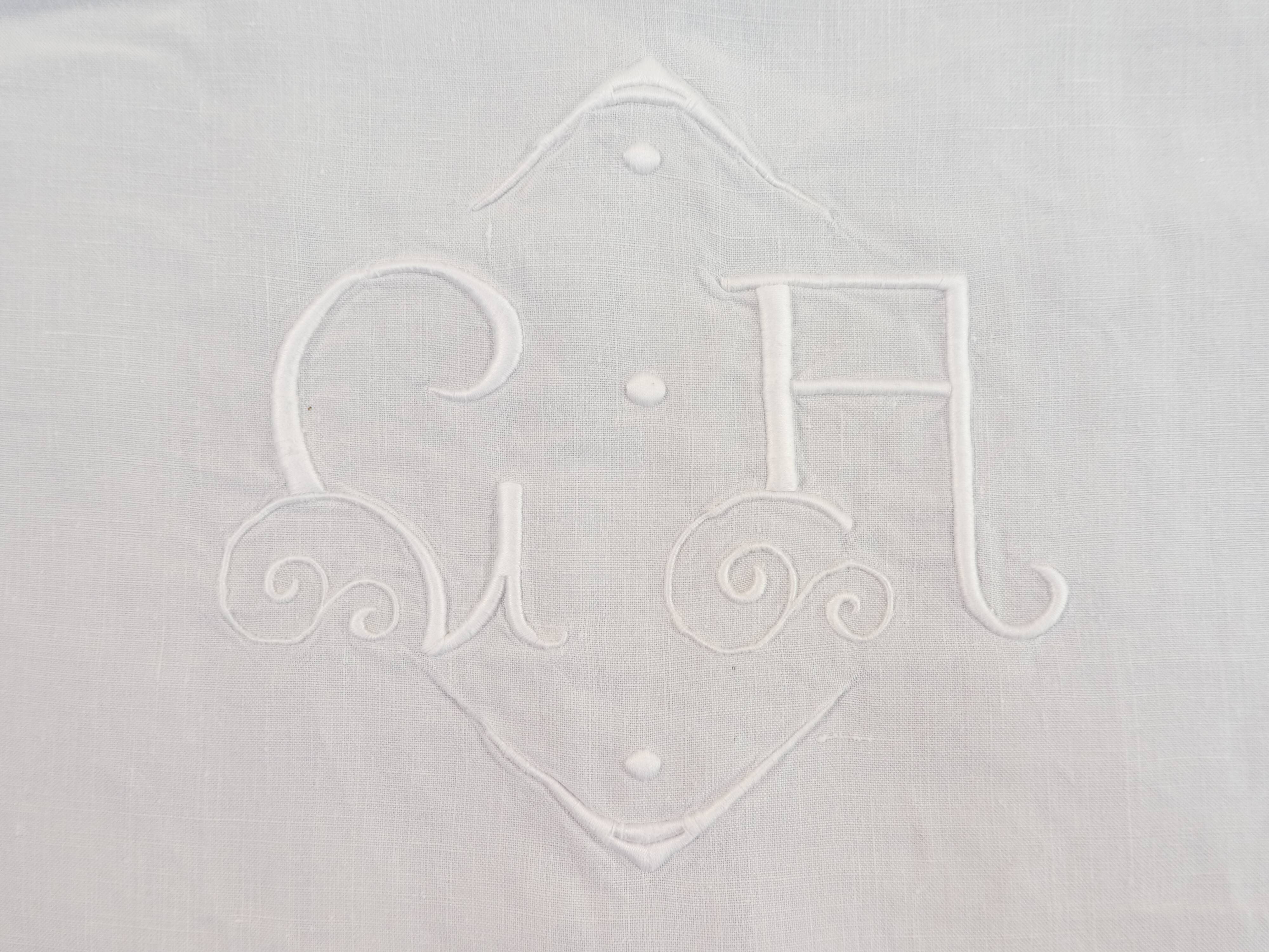 Old linen sheet 225 x 320