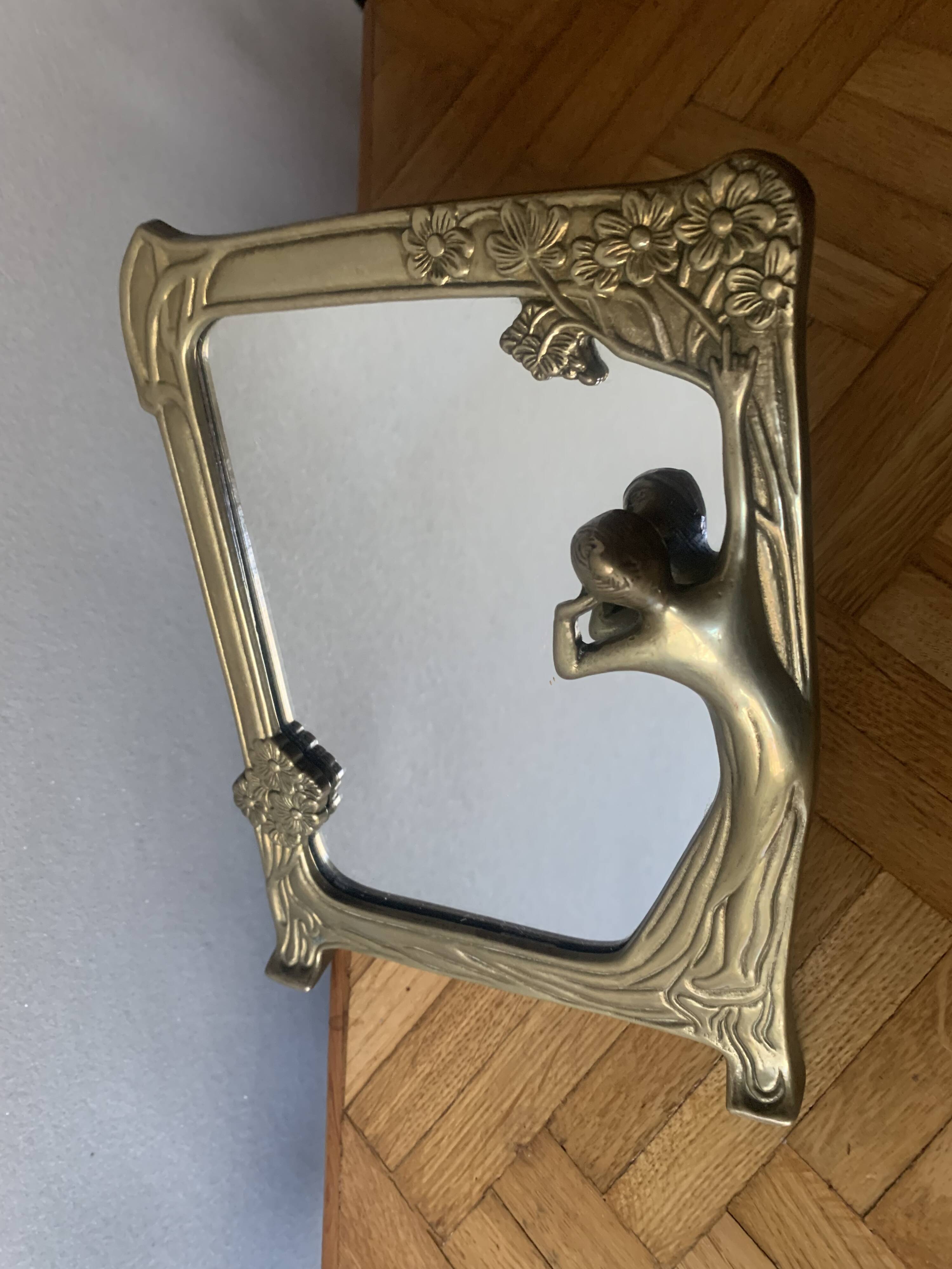 Small brass mirror - Art Deco style
