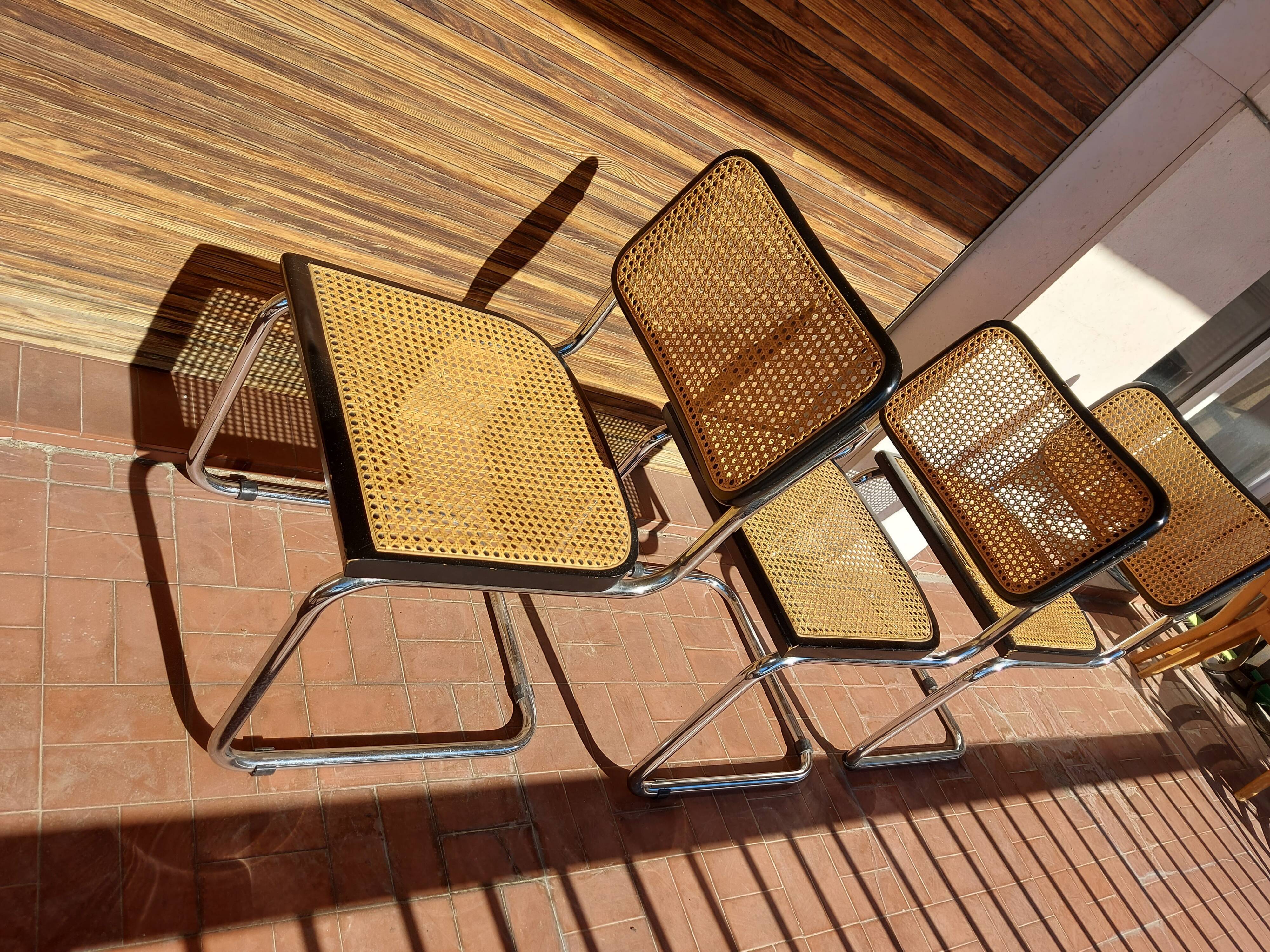 3 chairs Marcel Breuer B32