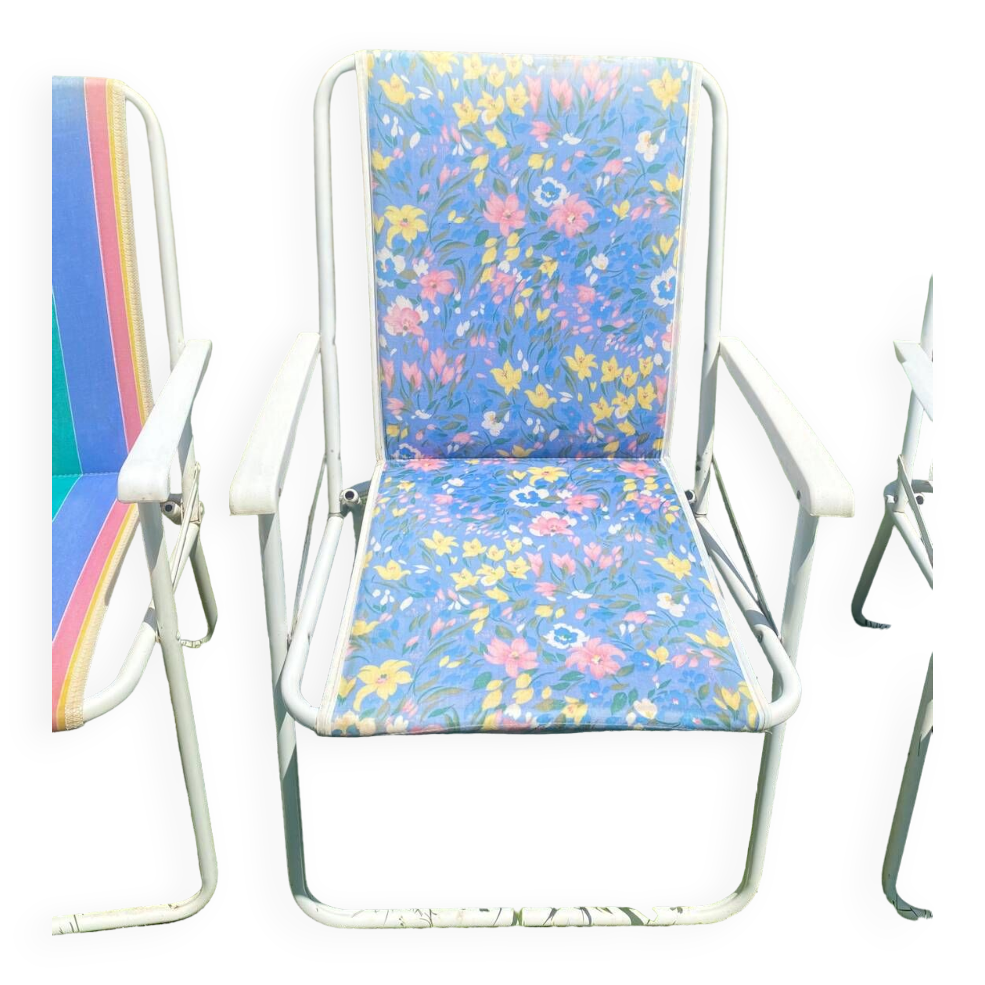 Flowery garden armchair