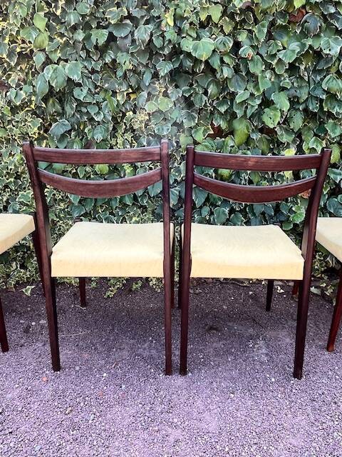 6 Scandinavian chairs with pale yellow skai seats