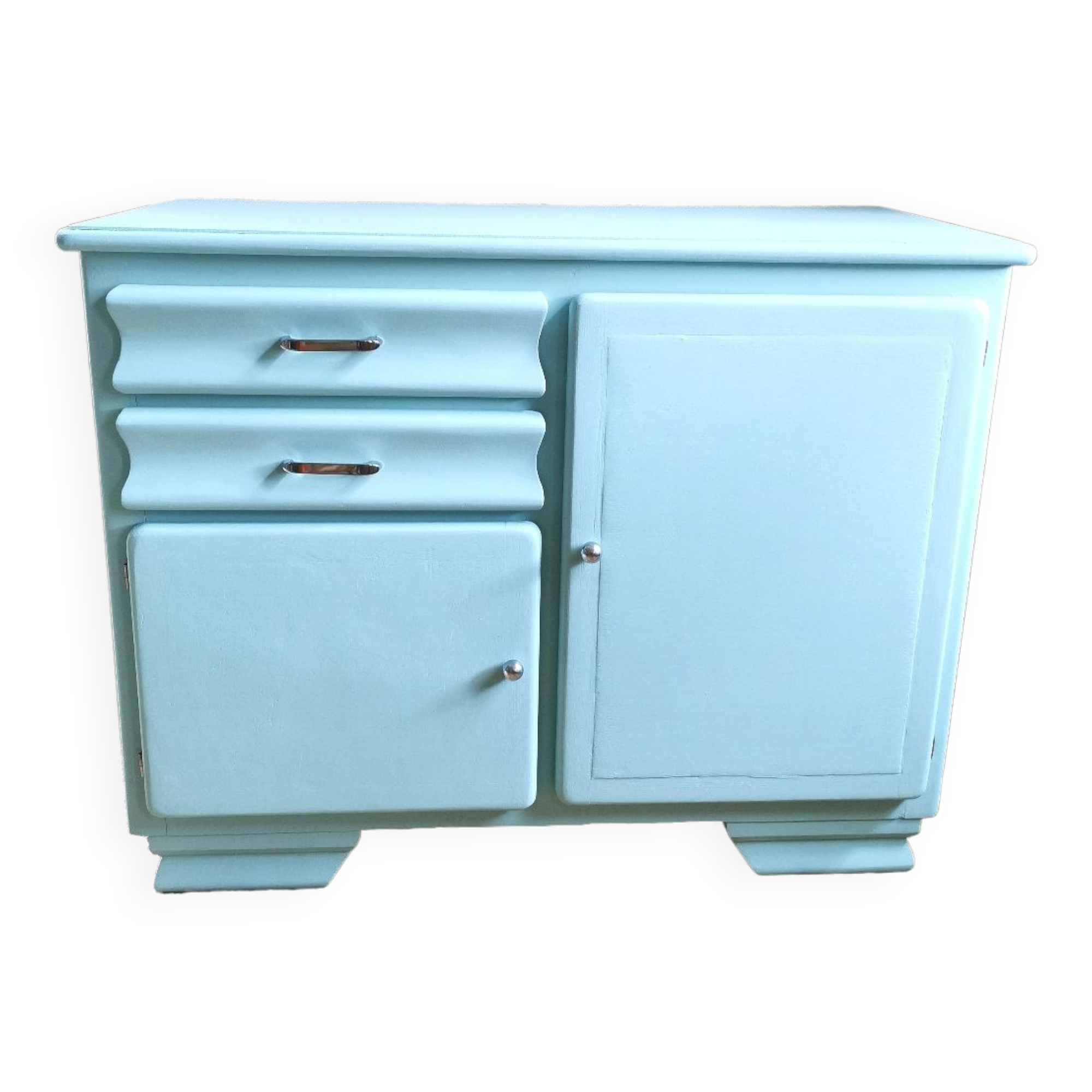 Mado furniture, Parisian sideboard