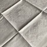 Damask tablecloth with 6 napkins dimensions: height -225cm- width -158cm-