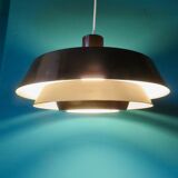 Suspension laqué brun, modèle taklampa par "e.s.horn", danemark 1970