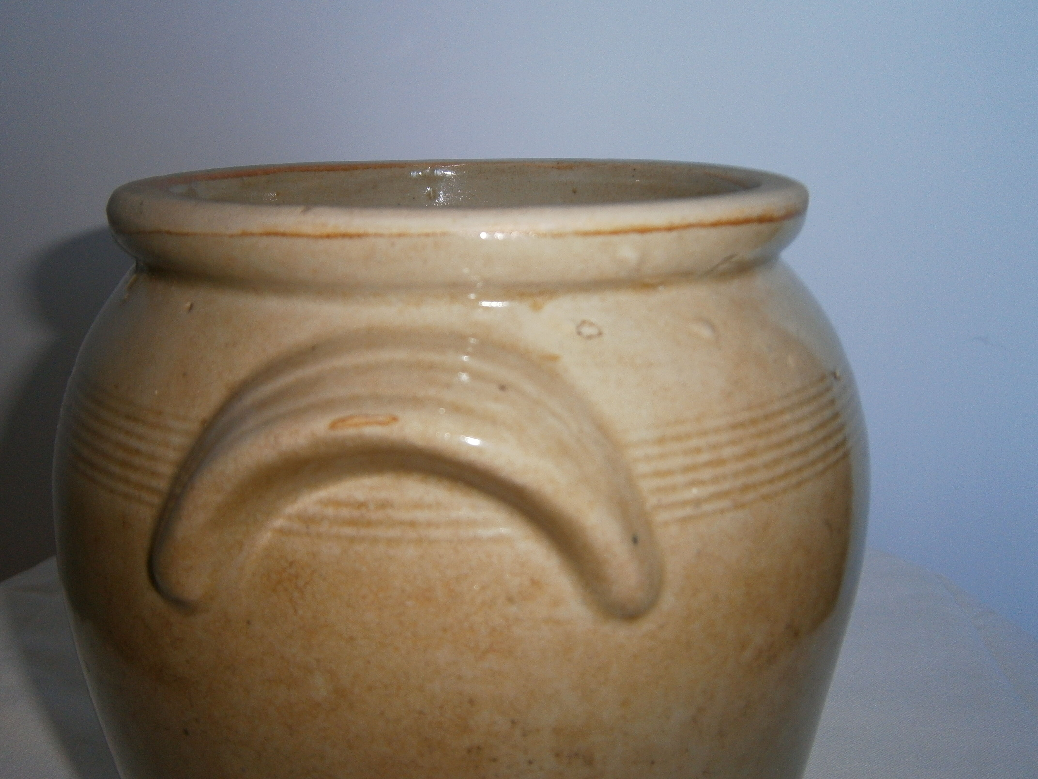 Sandstone pot