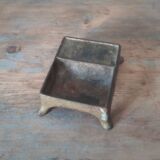 Old cast-cast cast-inkwell