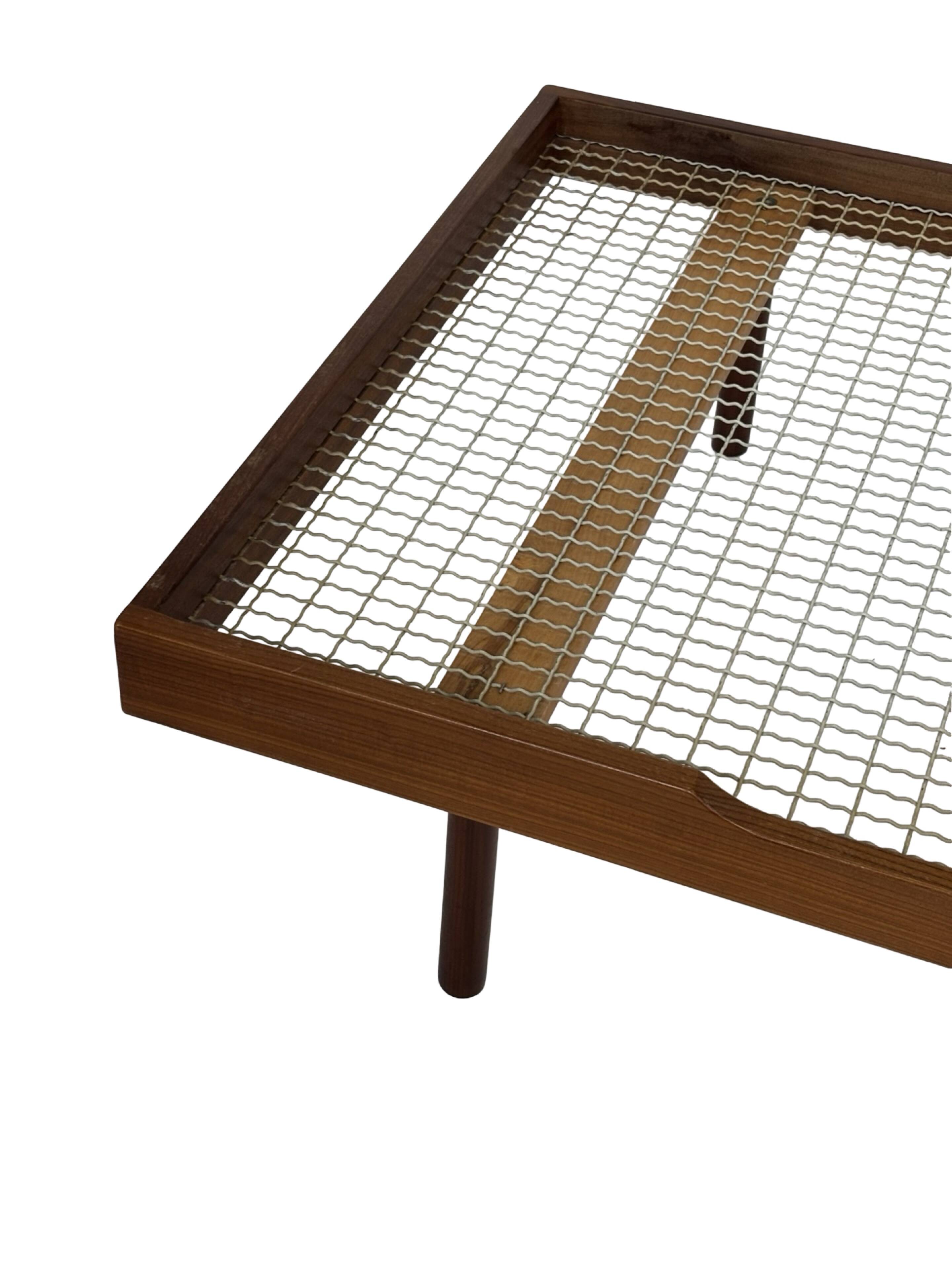 Vintage daybed minimalist design in Teak 1960s