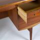 Bureau en teck de design danois des années 1960