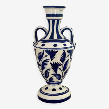 Vase de style amphore blanc à motifs bleus peints à la main